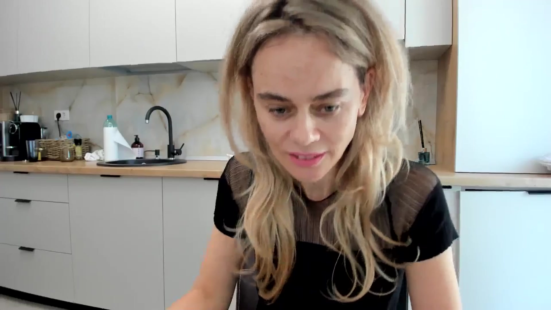 Gallery image thumbnail from DebbyPaige's myfreecams stream on, 09/24/2024, 10:16 image 10 of 20