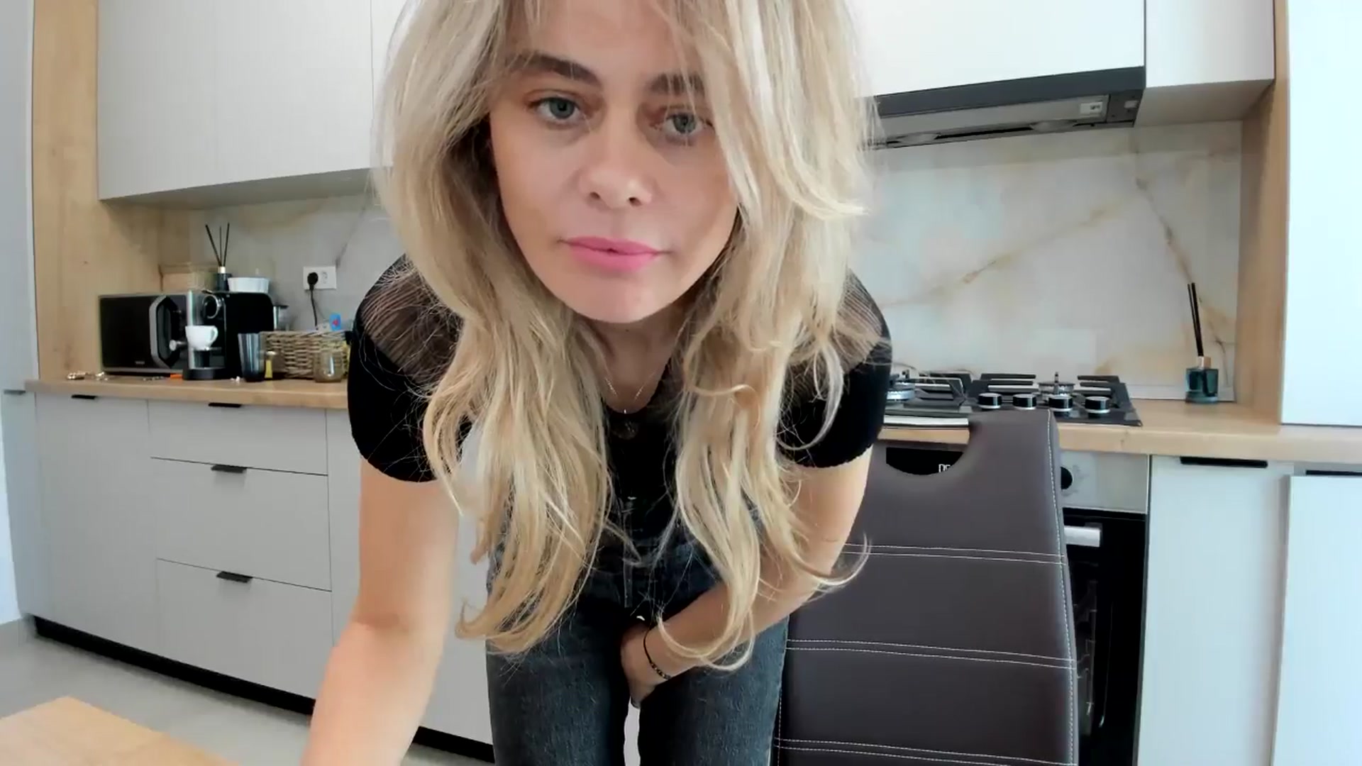 Gallery image thumbnail from DebbyPaige's myfreecams stream on, 09/24/2024, 10:16 image 5 of 20
