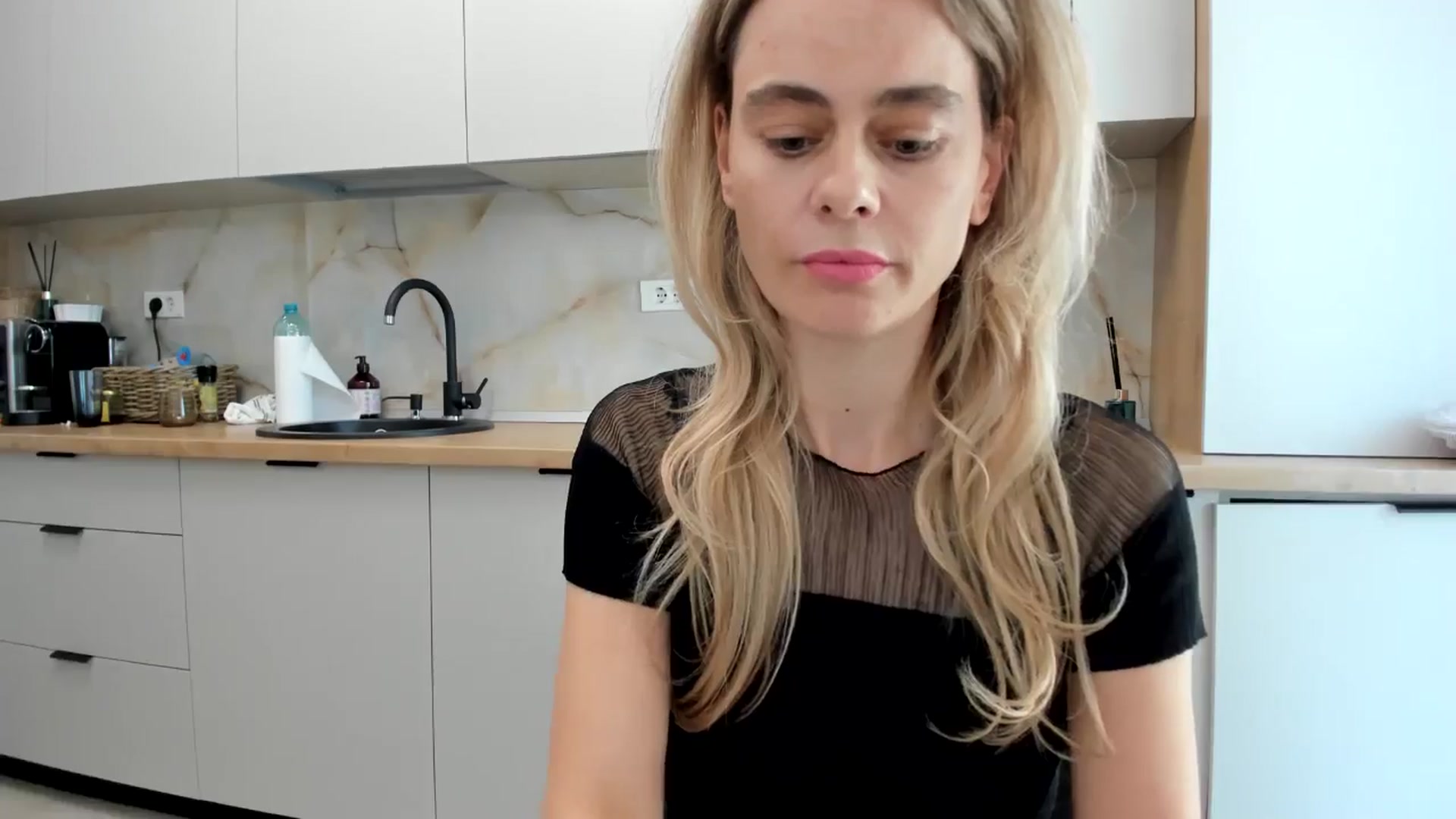 Gallery image thumbnail from DebbyPaige's myfreecams stream on, 09/24/2024, 10:16 image 13 of 20