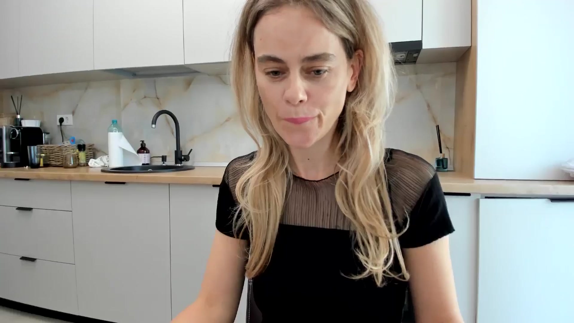 Gallery image thumbnail from DebbyPaige's myfreecams stream on, 09/24/2024, 10:16 image 11 of 20