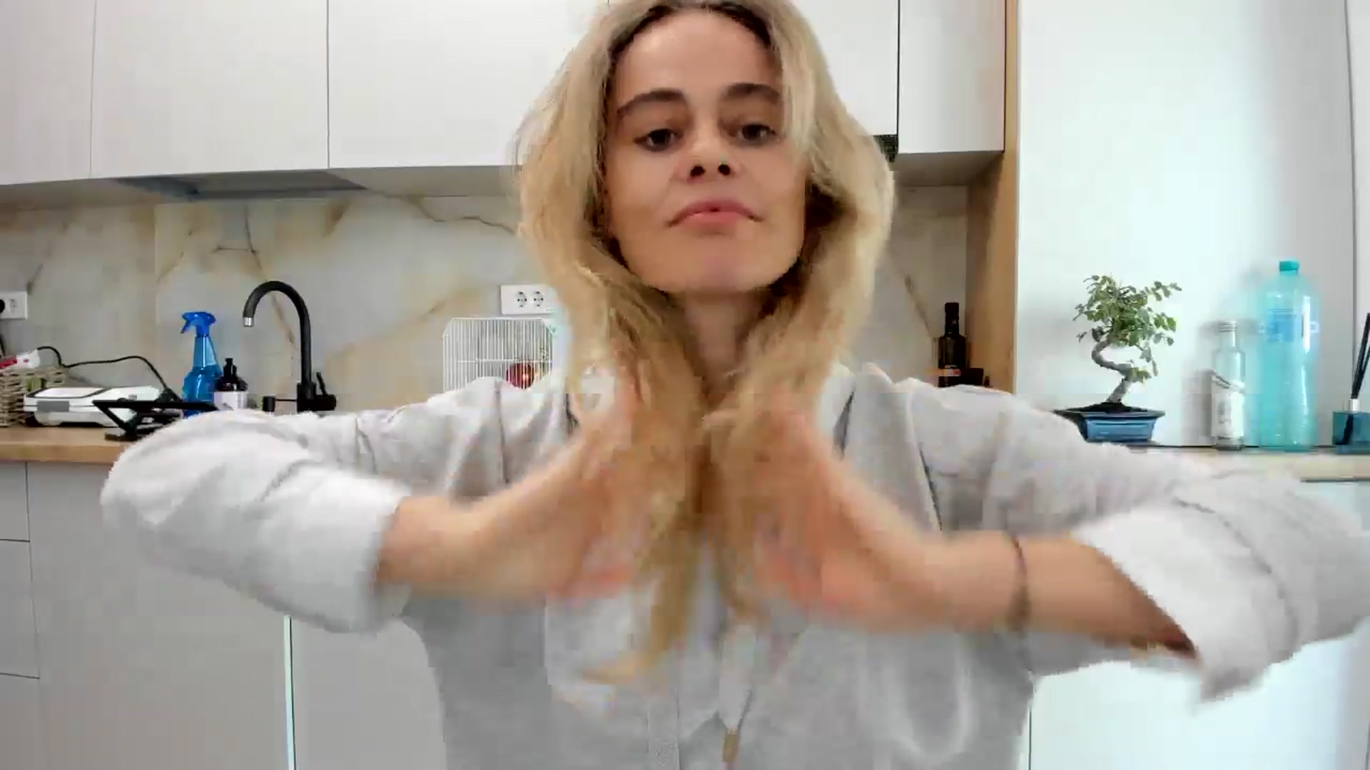 Gallery image thumbnail from DebbyPaige's myfreecams stream on, 10/04/2024, 11:49 image 6 of 20