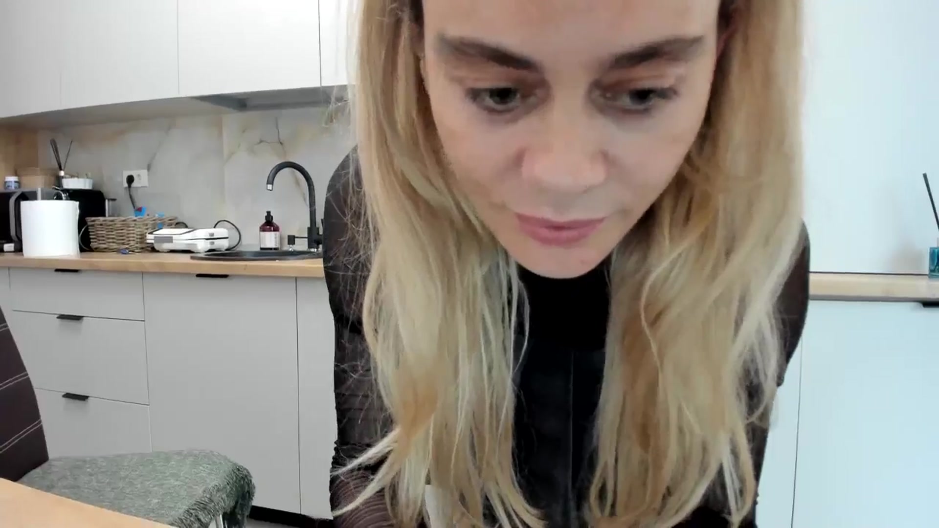 Gallery image thumbnail from DebbyPaige's myfreecams stream on, 10/09/2024, 14:29 image 18 of 20