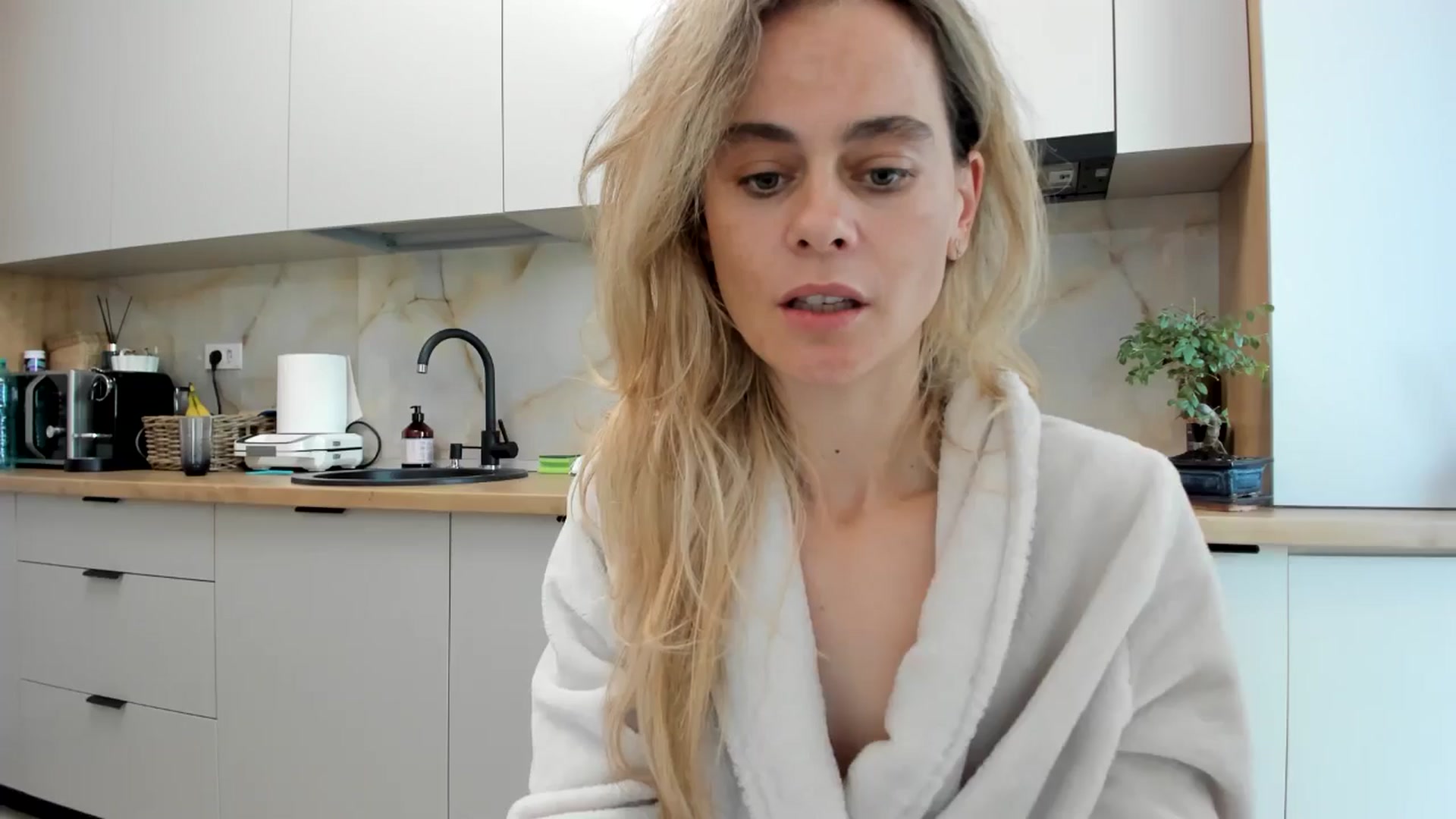 Gallery image thumbnail from DebbyPaige's myfreecams stream on, 10/10/2024, 14:07 image 20 of 20