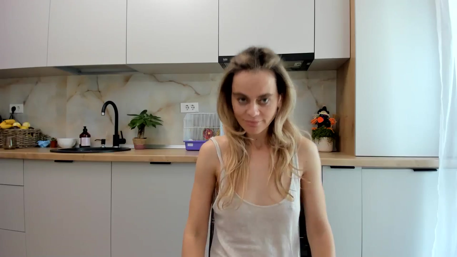 Gallery image thumbnail from DebbyPaige's myfreecams stream on, 10/25/2024, 11:25 image 3 of 20