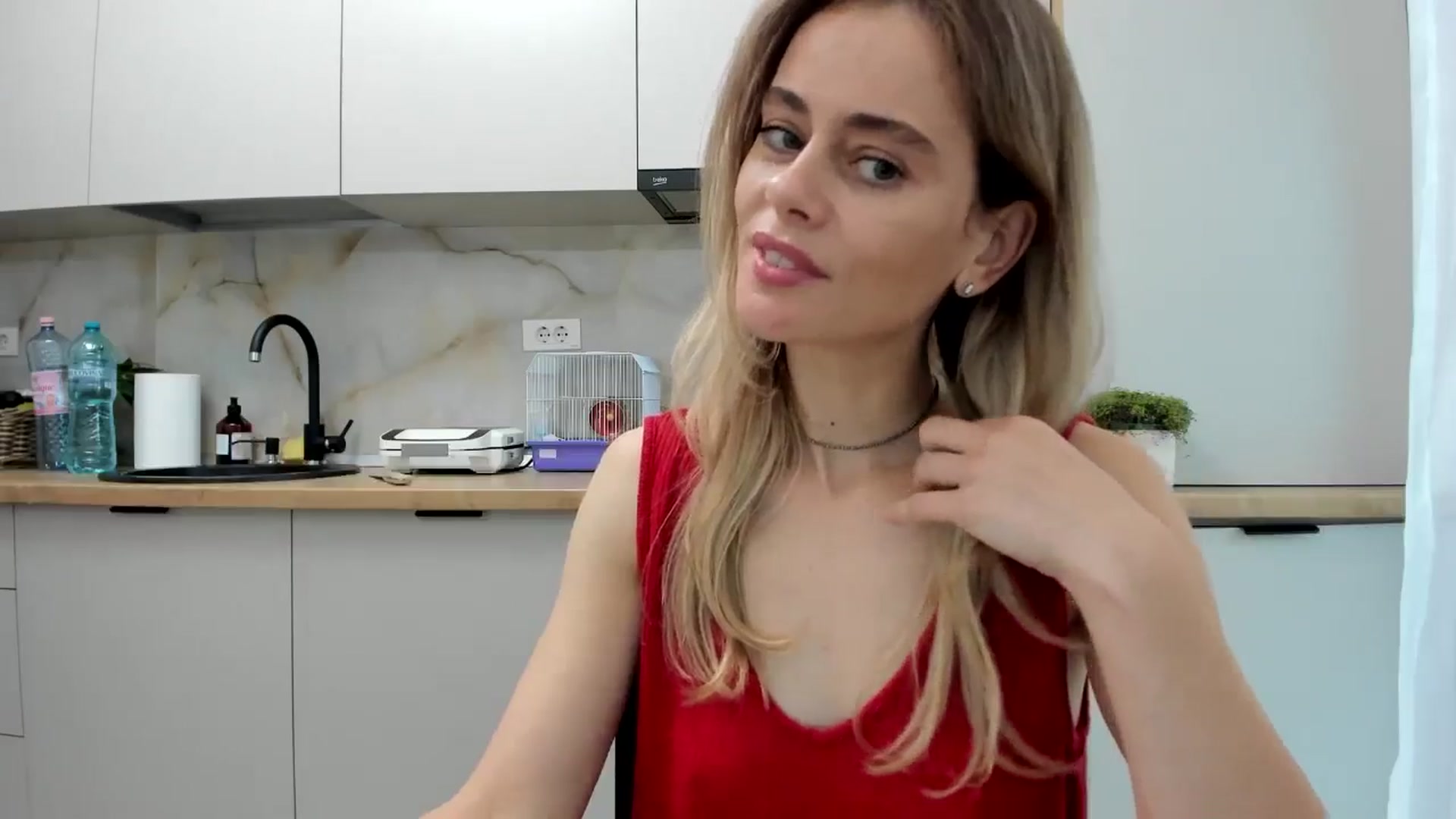 Gallery image thumbnail from DebbyPaige's myfreecams stream on, 11/11/2024, 11:42 image 14 of 20
