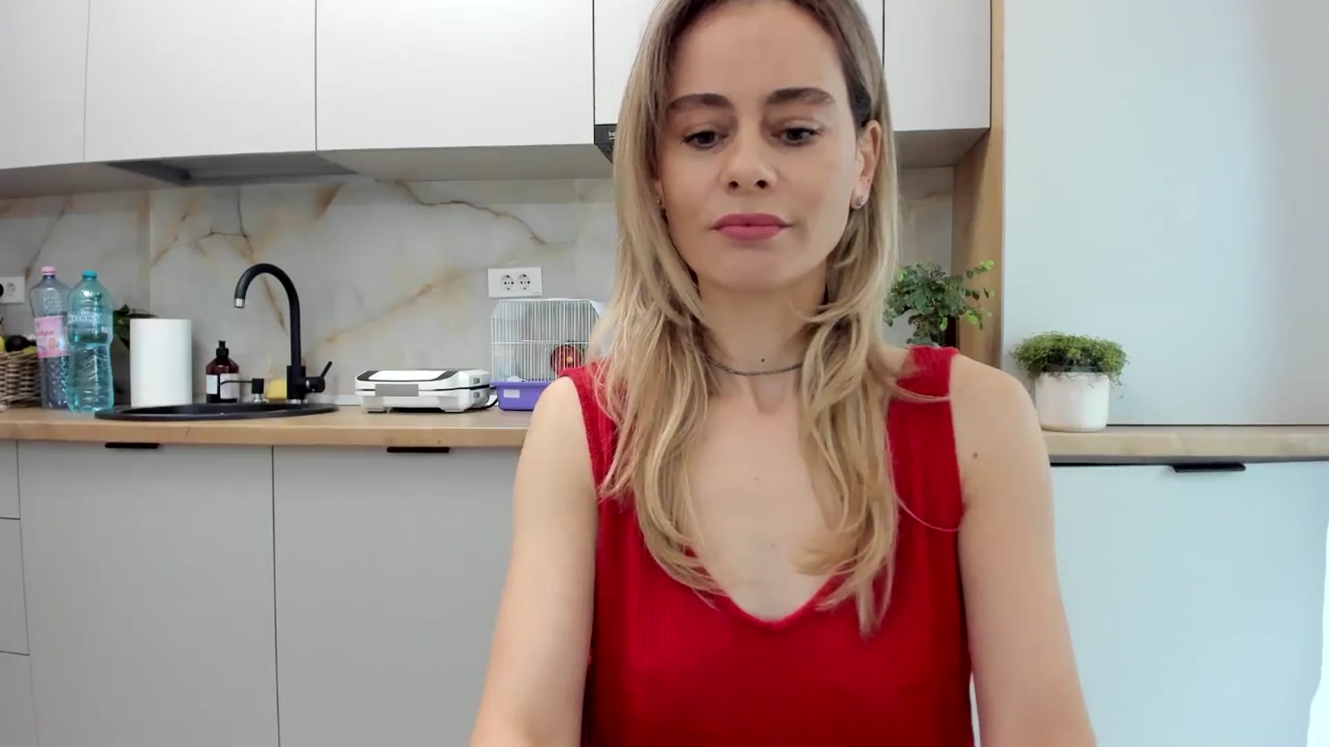 Gallery image thumbnail from DebbyPaige's myfreecams stream on, 11/11/2024, 11:42 image 2 of 20