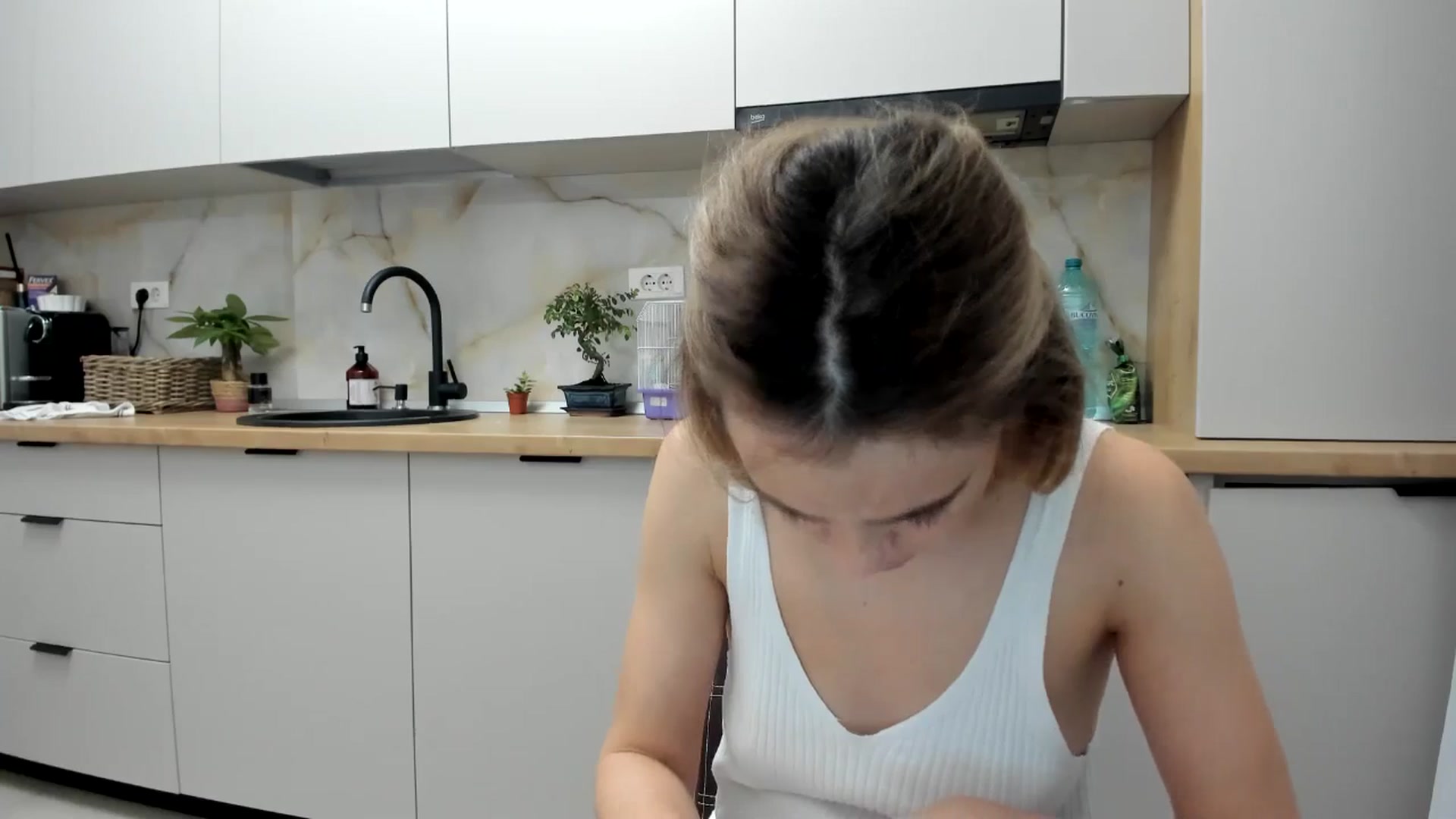 Gallery image thumbnail from DebbyPaige's myfreecams stream on, 11/17/2024, 17:41 image 15 of 20