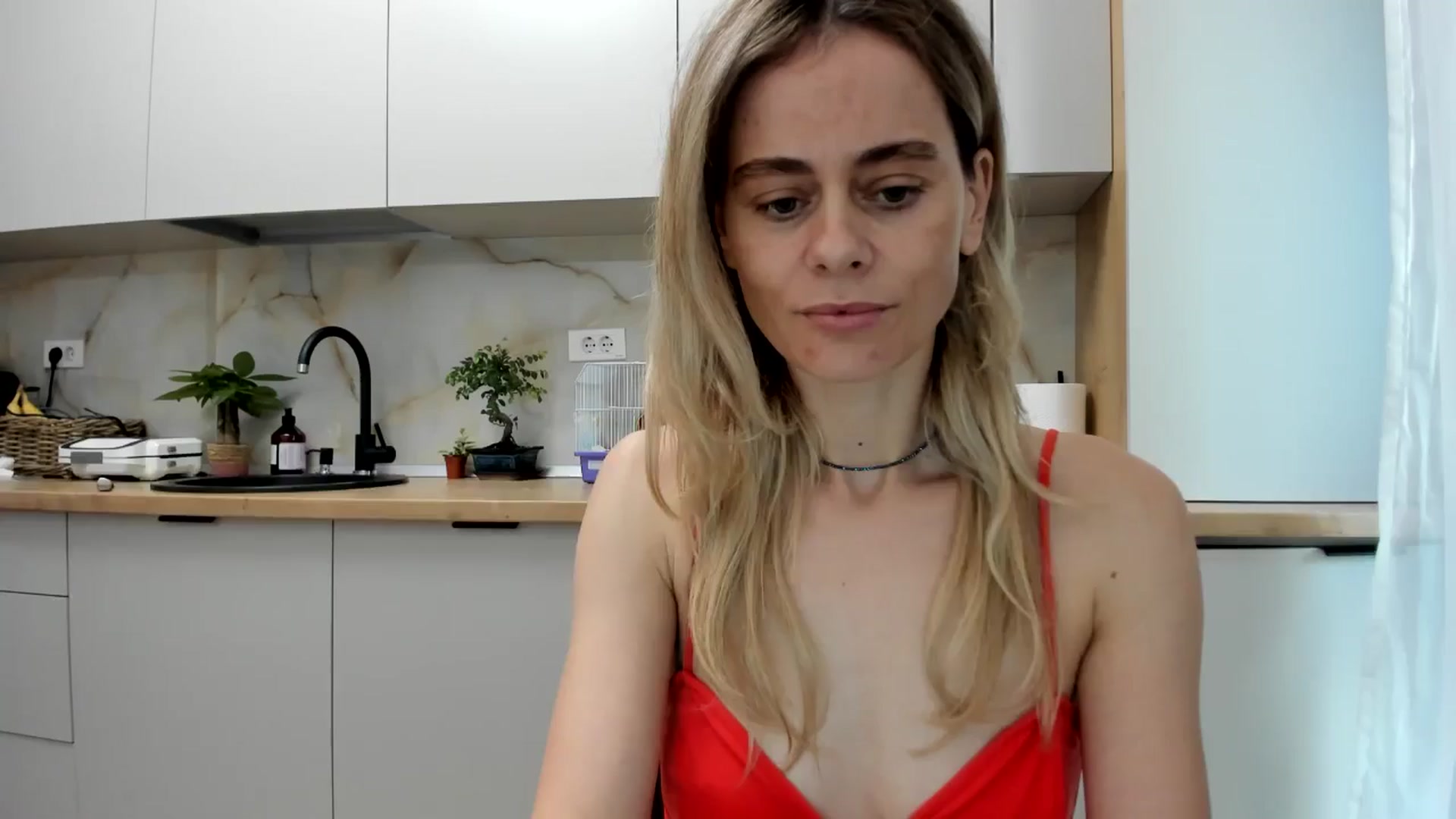 Gallery image thumbnail from DebbyPaige's myfreecams stream on, 11/21/2024, 14:43 image 1 of 20