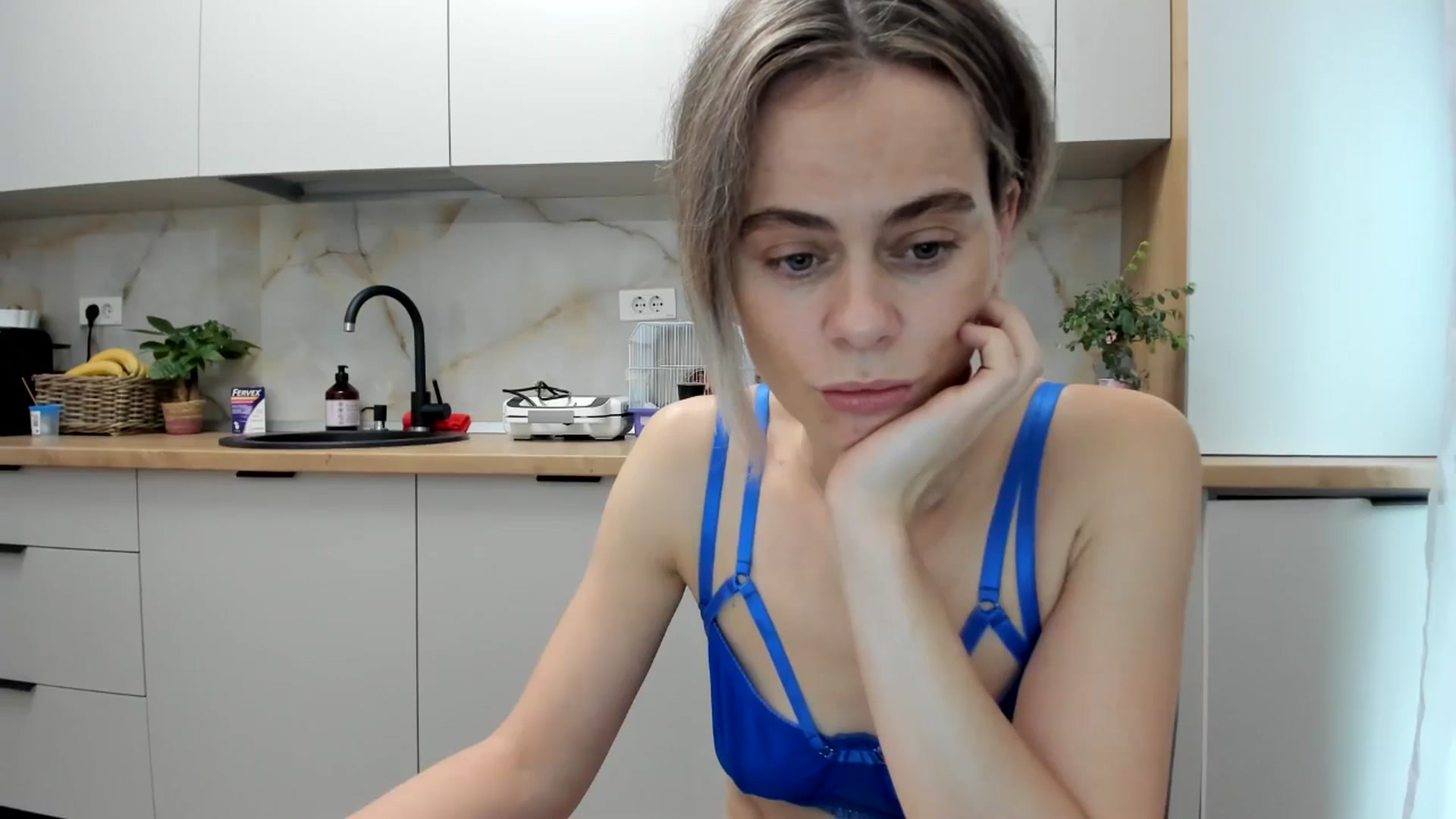 Gallery image thumbnail from DebbyPaige's myfreecams stream on, 12/03/2024, 12:40 image 5 of 20