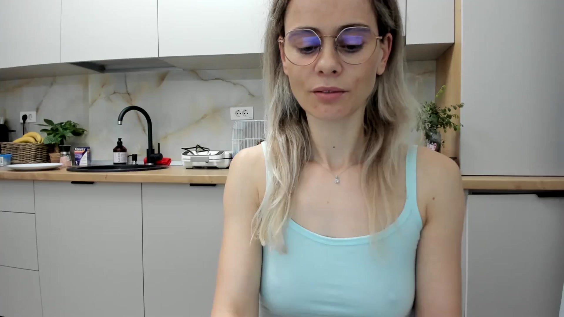 Gallery image thumbnail from DebbyPaige's myfreecams stream on, 12/03/2024, 15:00 image 20 of 20