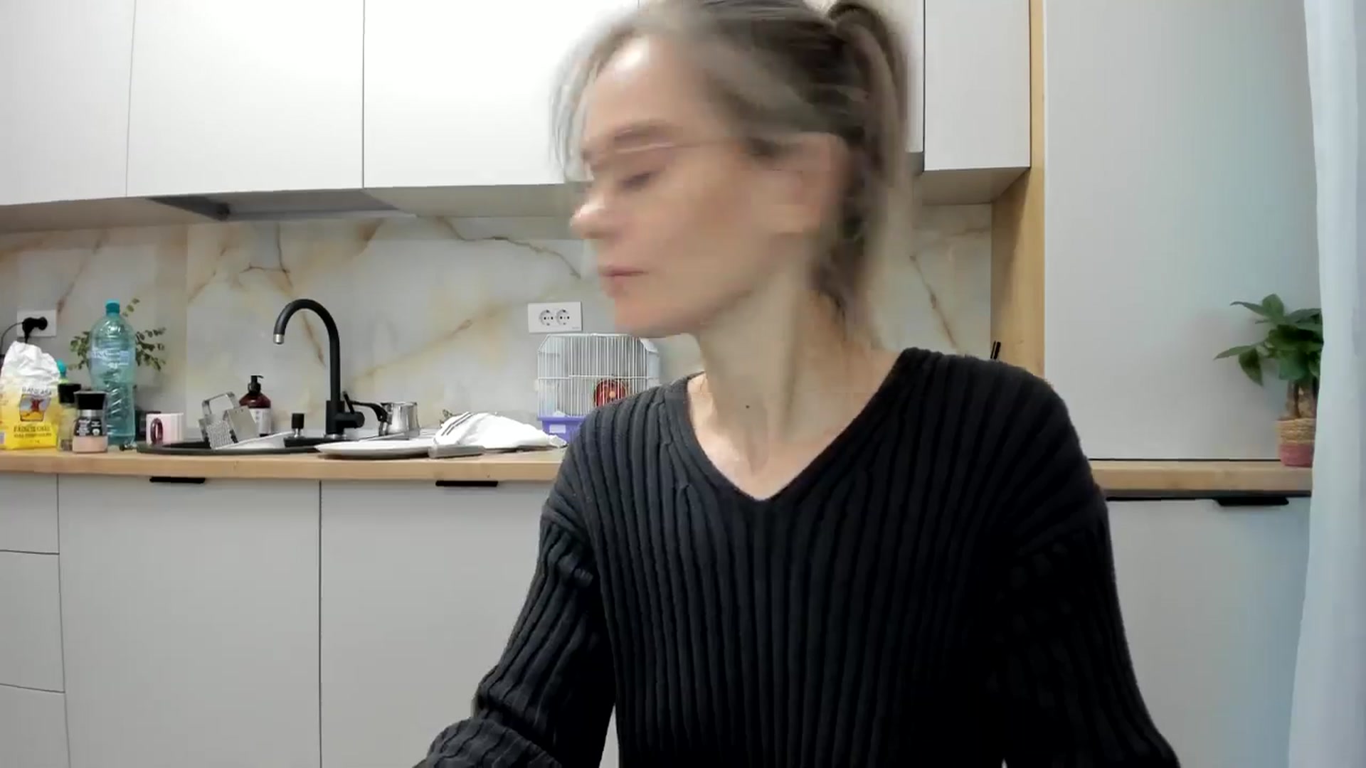 Gallery image thumbnail from DebbyPaige's myfreecams stream on, 12/09/2024, 14:44 image 6 of 20