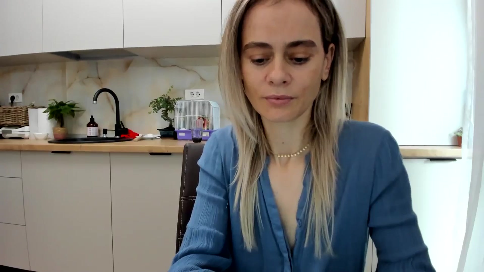 Gallery image thumbnail from DebbyPaige's myfreecams stream on, 12/13/2024, 11:34 image 5 of 20