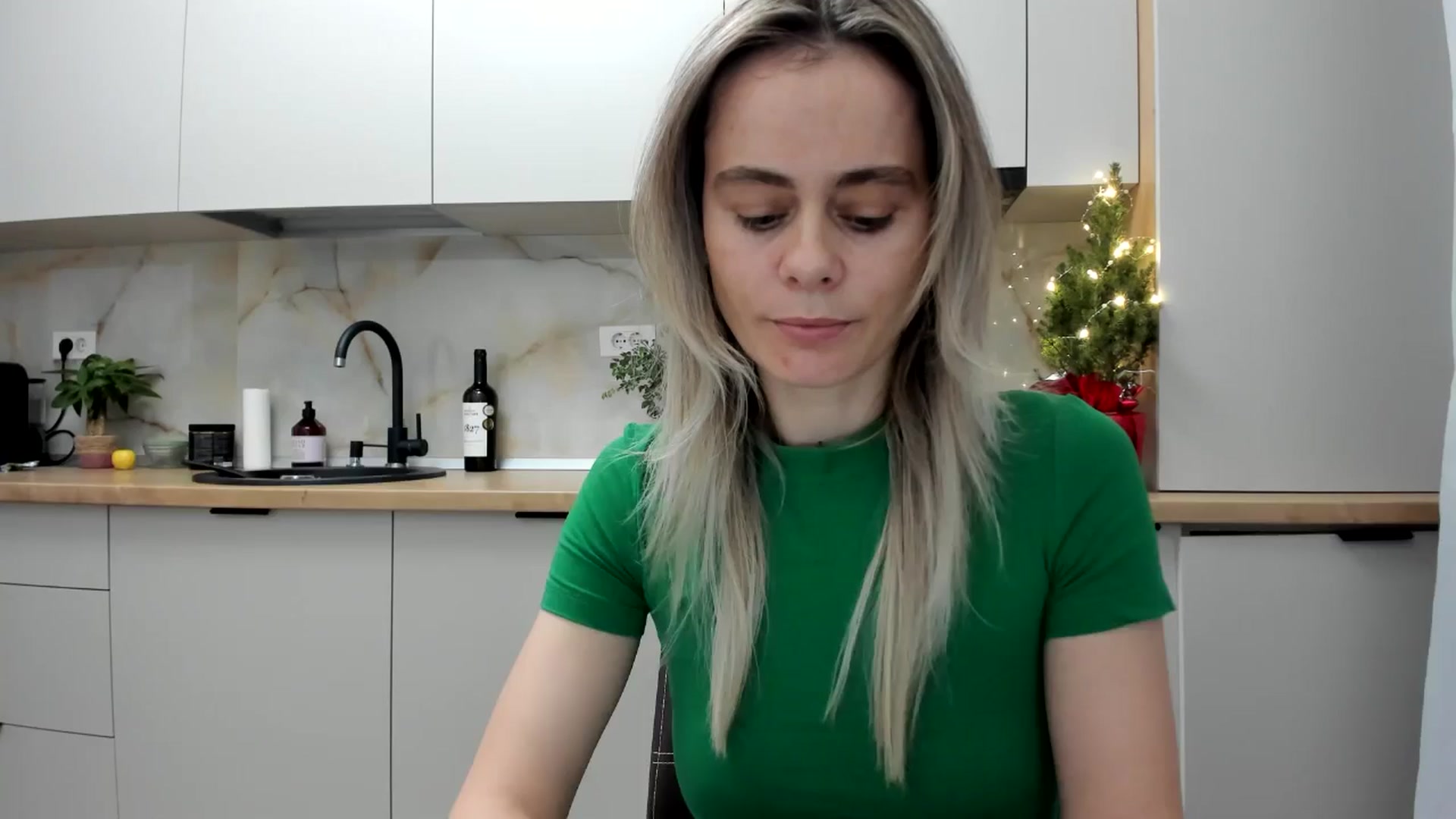 Gallery image thumbnail from DebbyPaige's myfreecams stream on, 01/01/2025, 17:56 image 1 of 20