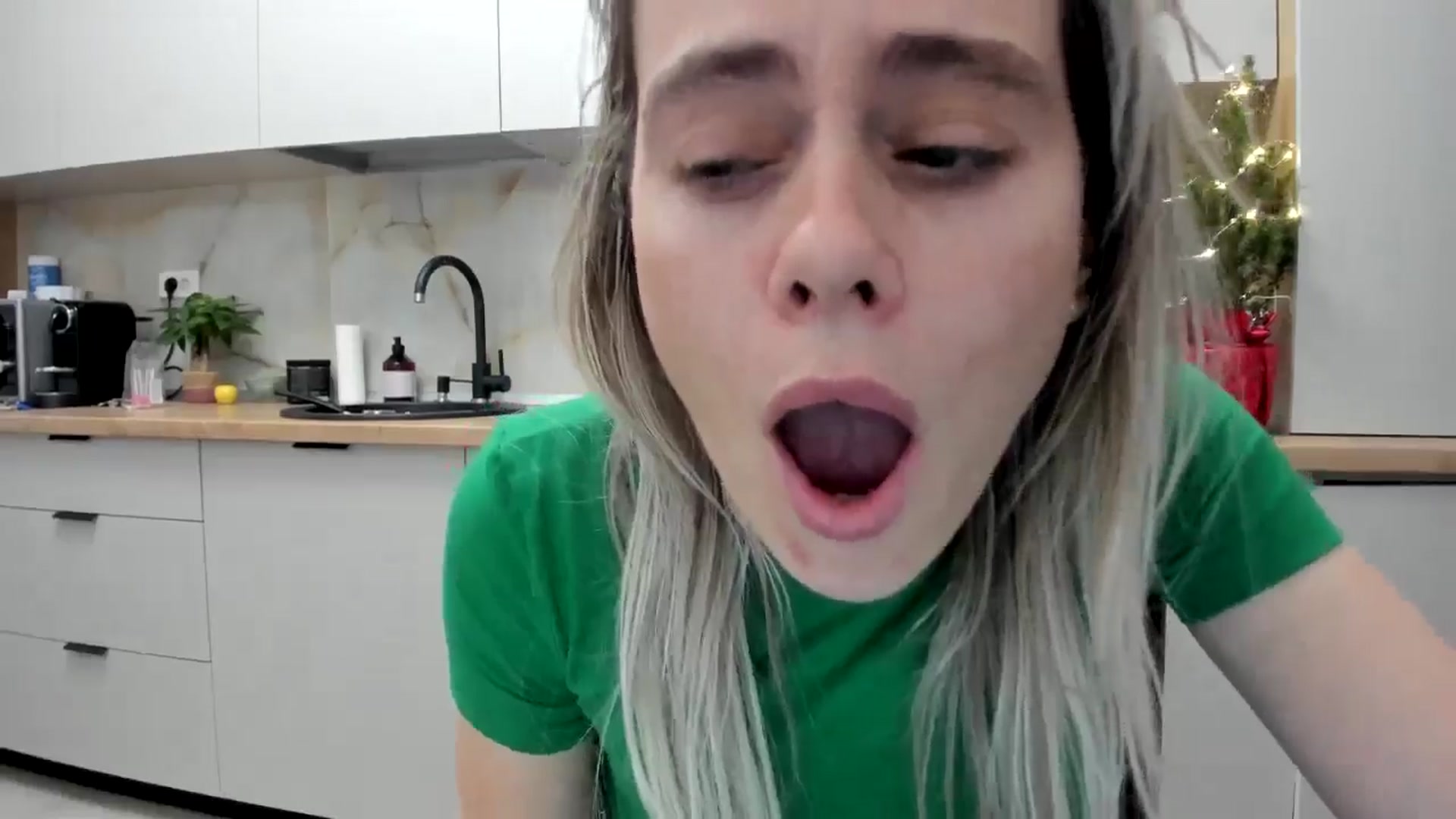 Gallery image thumbnail from DebbyPaige's myfreecams stream on, 01/01/2025, 22:02 image 8 of 20