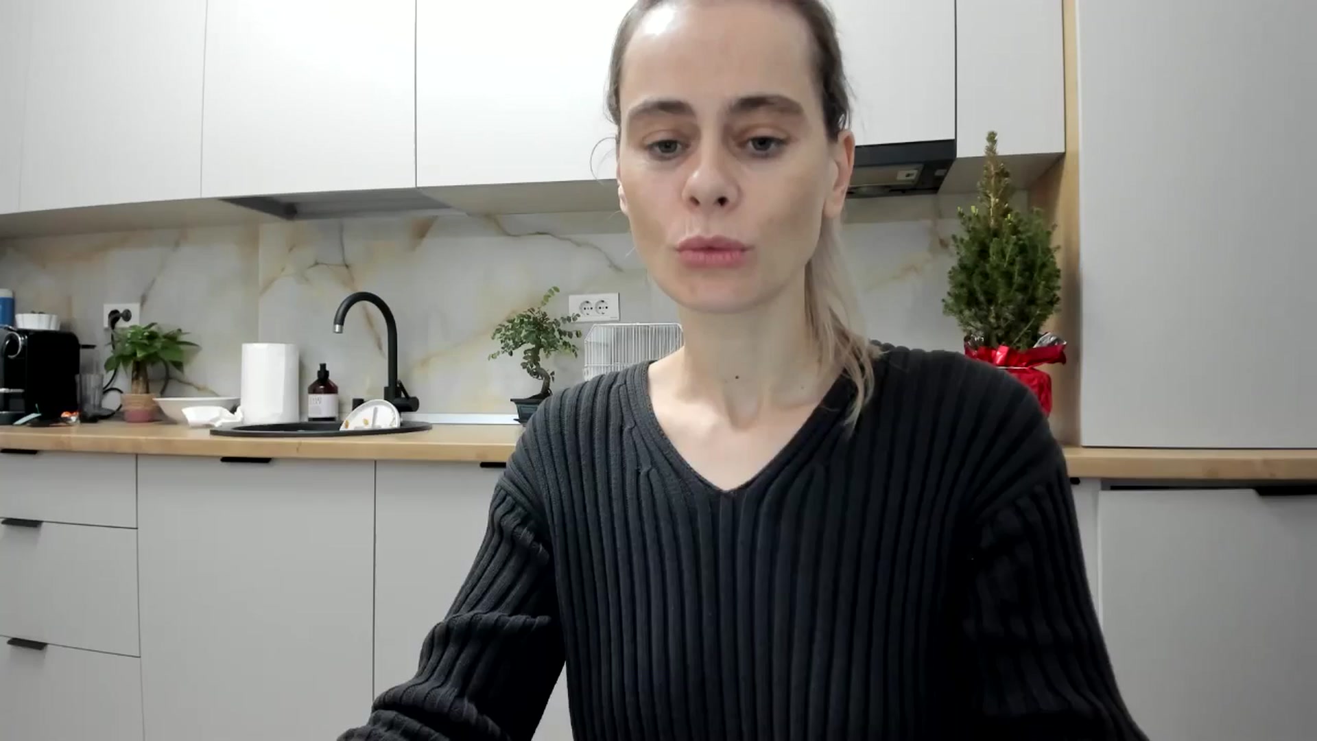 Gallery image thumbnail from DebbyPaige's myfreecams stream on, 01/07/2025, 21:40 image 1 of 20