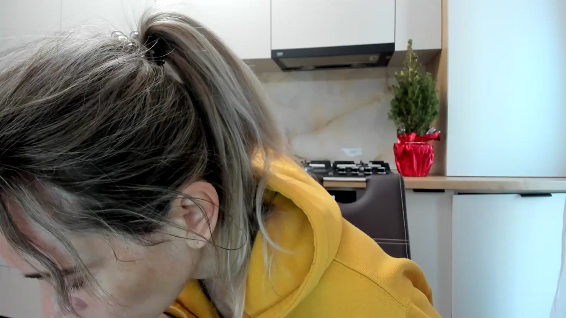 Gallery image thumbnail from DebbyPaige's myfreecams stream on, 01/08/2025, 11:28 image 14 of 20
