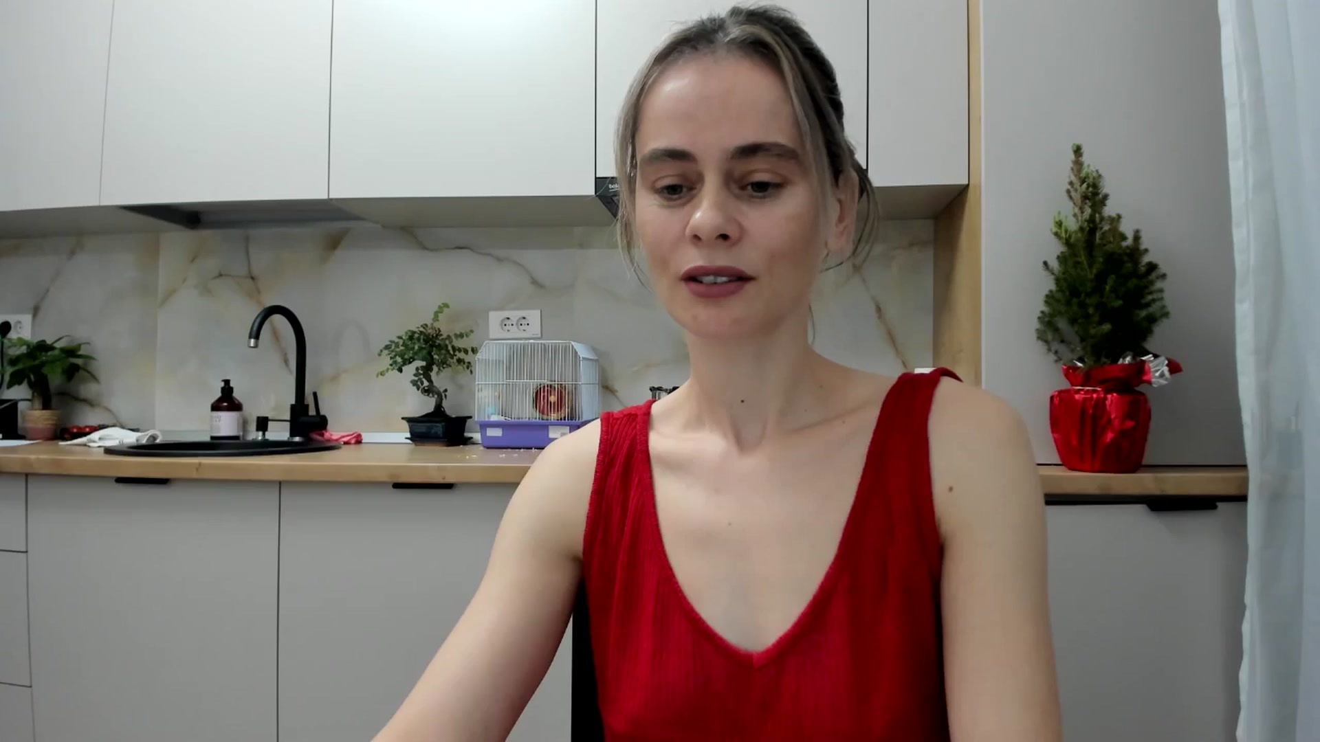 Gallery image thumbnail from DebbyPaige's myfreecams stream on, 01/11/2025, 23:07 image 1 of 20