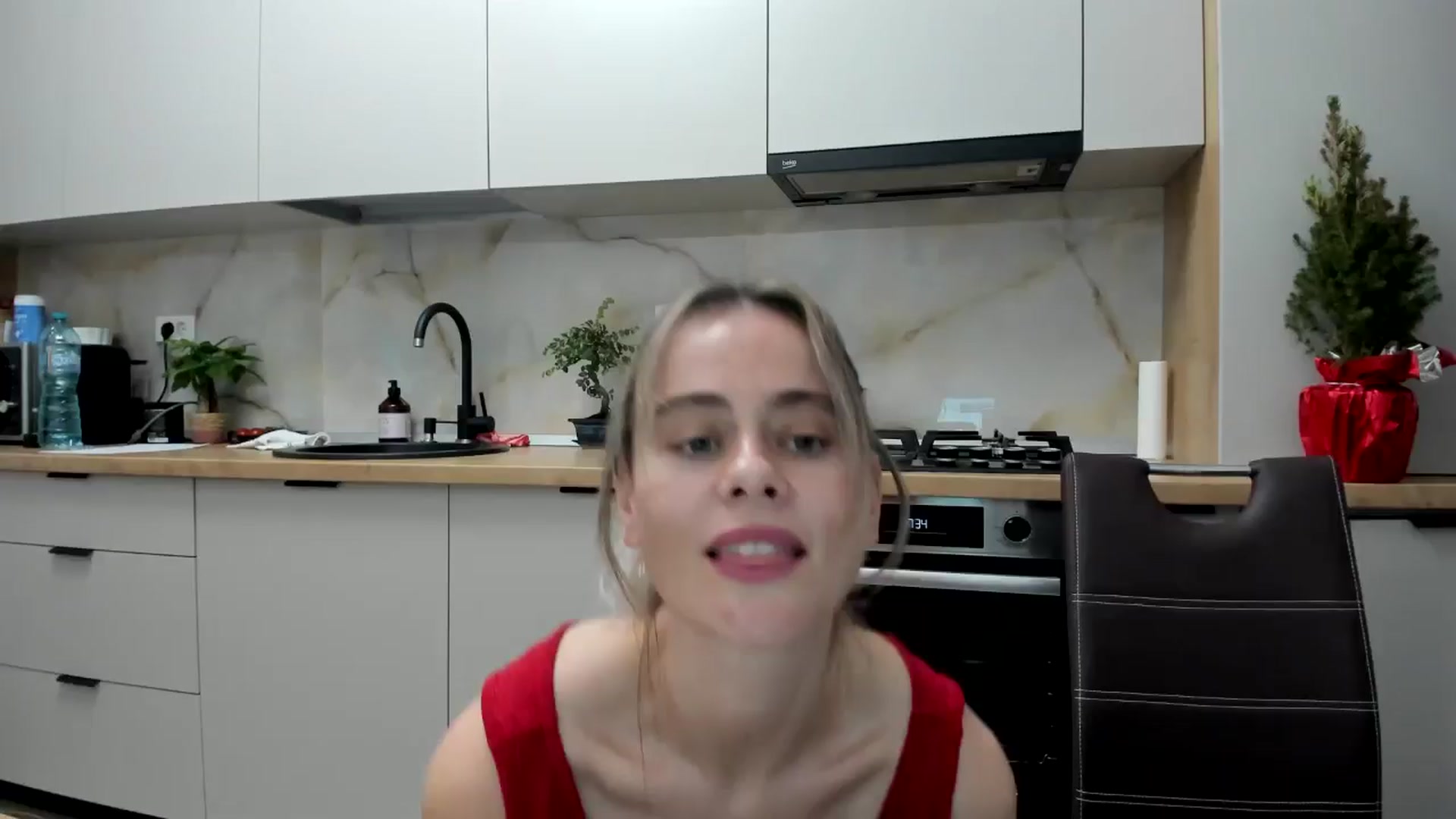 Gallery image thumbnail from DebbyPaige's myfreecams stream on, 01/11/2025, 23:07 image 11 of 20