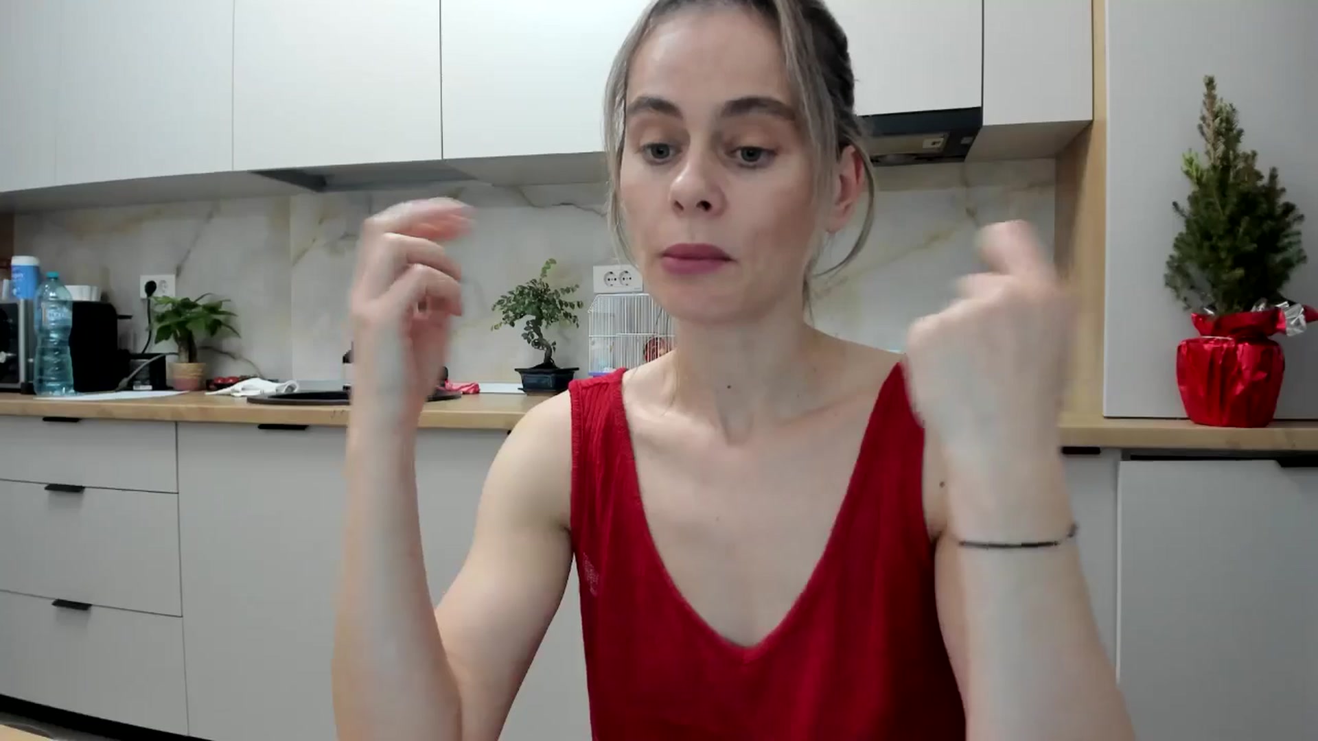 Gallery image thumbnail from DebbyPaige's myfreecams stream on, 01/11/2025, 23:07 image 14 of 20