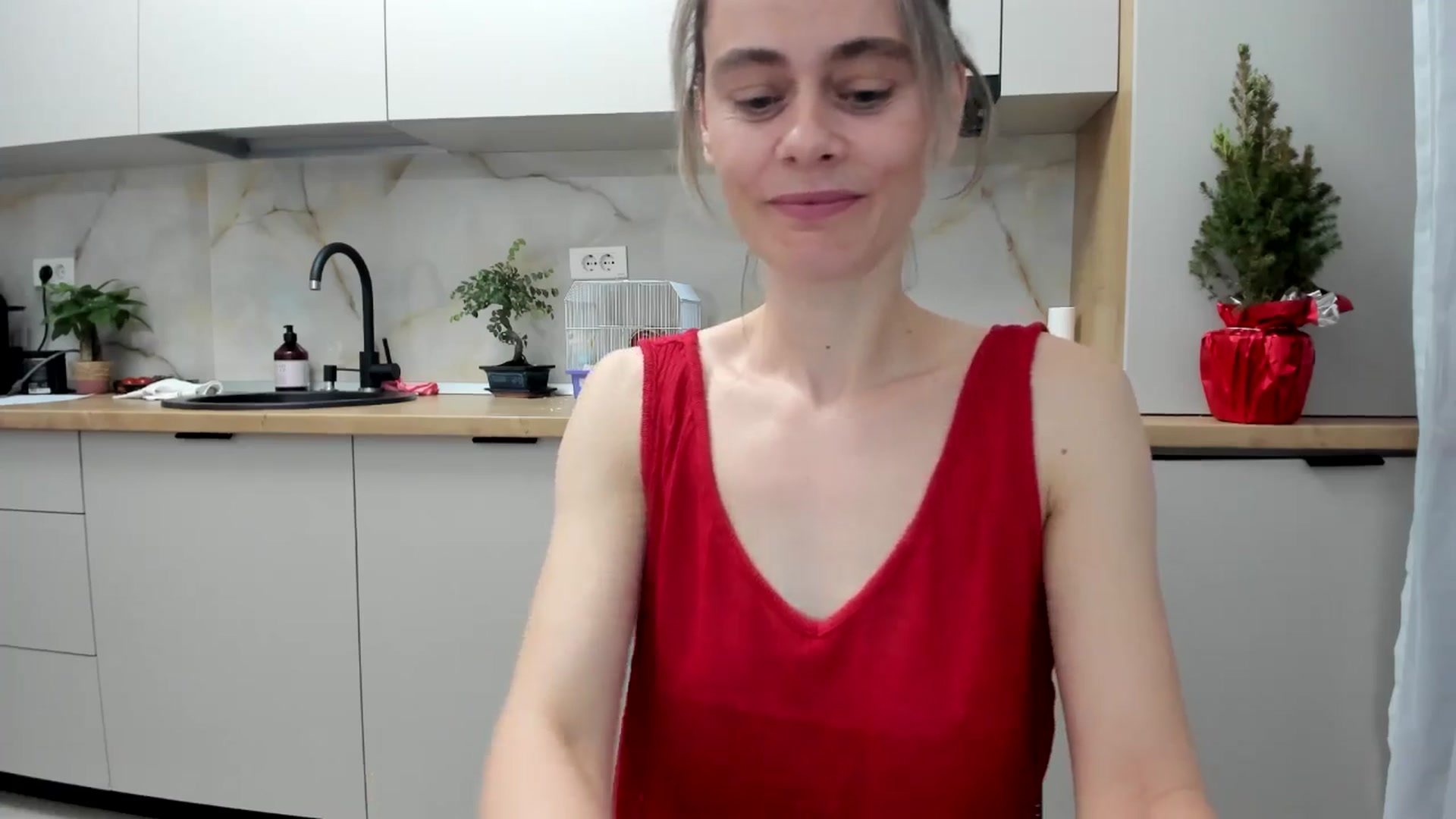 Gallery image thumbnail from DebbyPaige's myfreecams stream on, 01/11/2025, 23:07 image 8 of 20