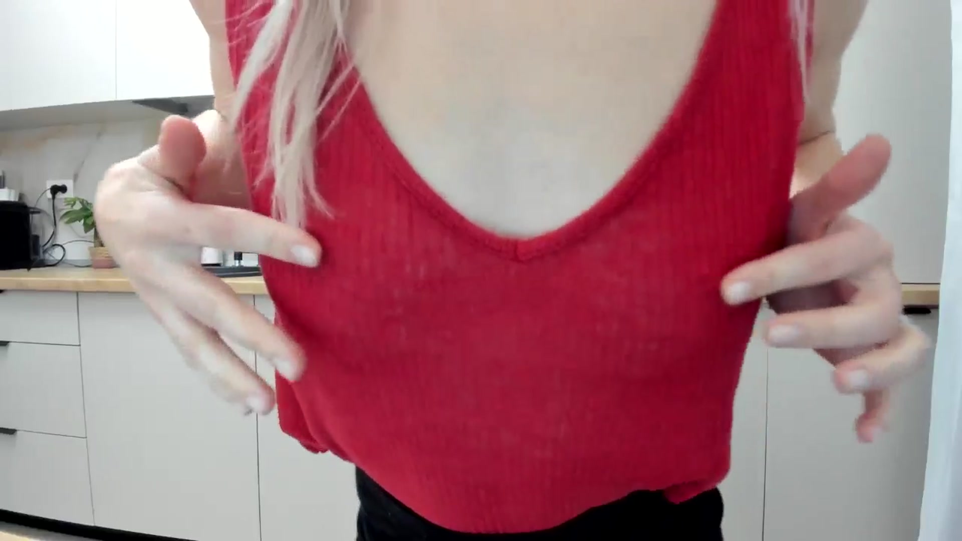 Gallery image thumbnail from DebbyPaige's myfreecams stream on, 01/12/2025, 18:39 image 4 of 20