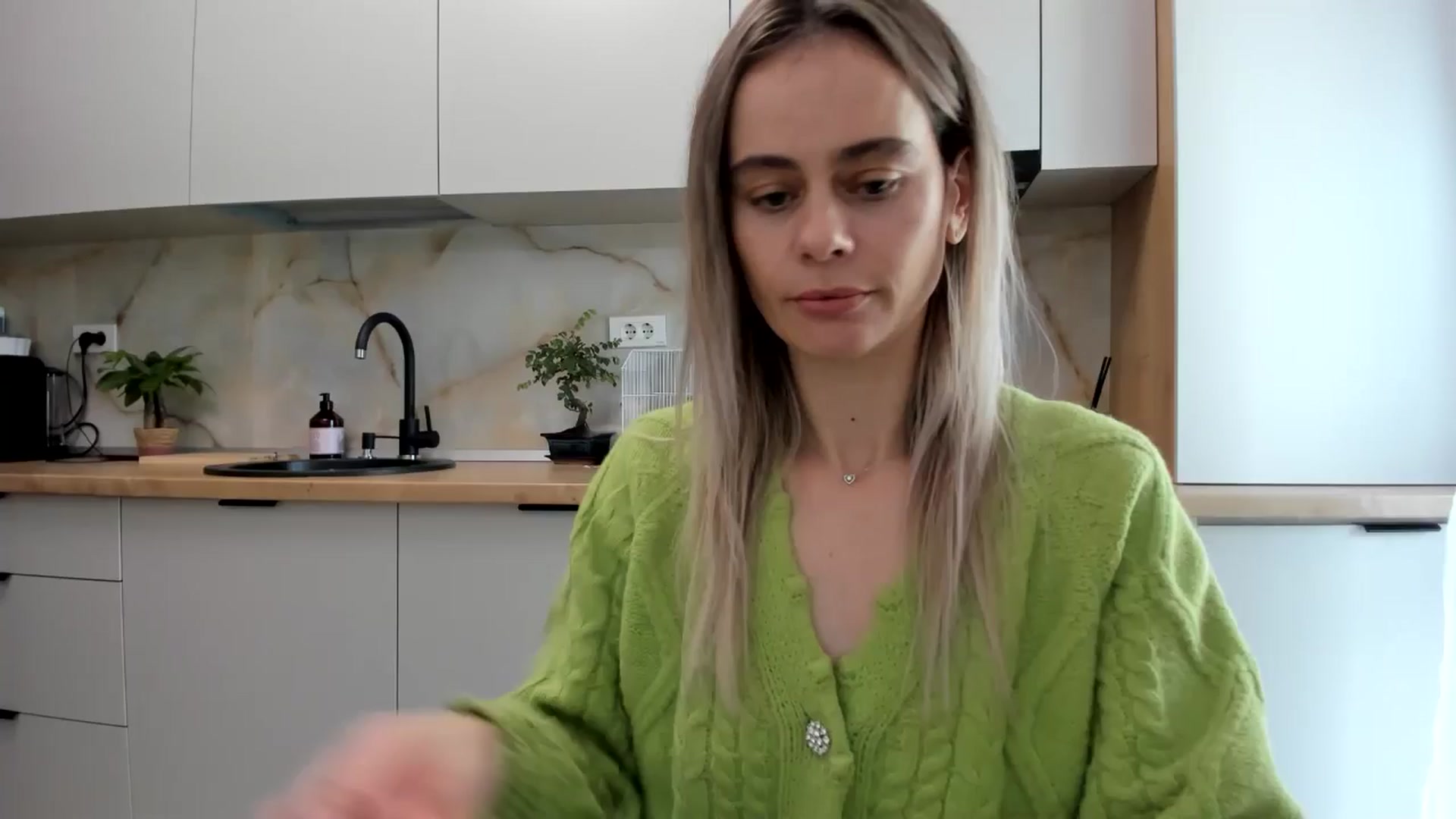 Gallery image thumbnail from DebbyPaige's myfreecams stream on, 01/13/2025, 13:09 image 1 of 20