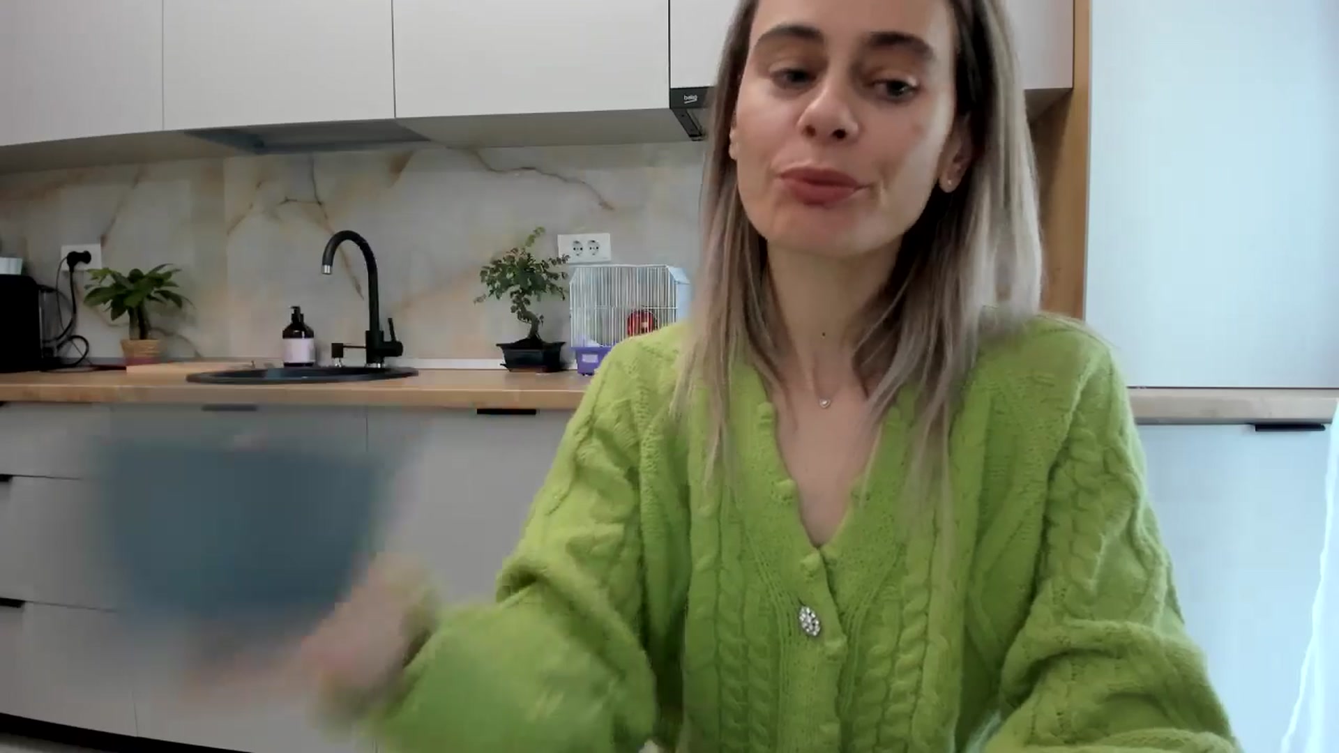 Gallery image thumbnail from DebbyPaige's myfreecams stream on, 01/13/2025, 13:09 image 15 of 20