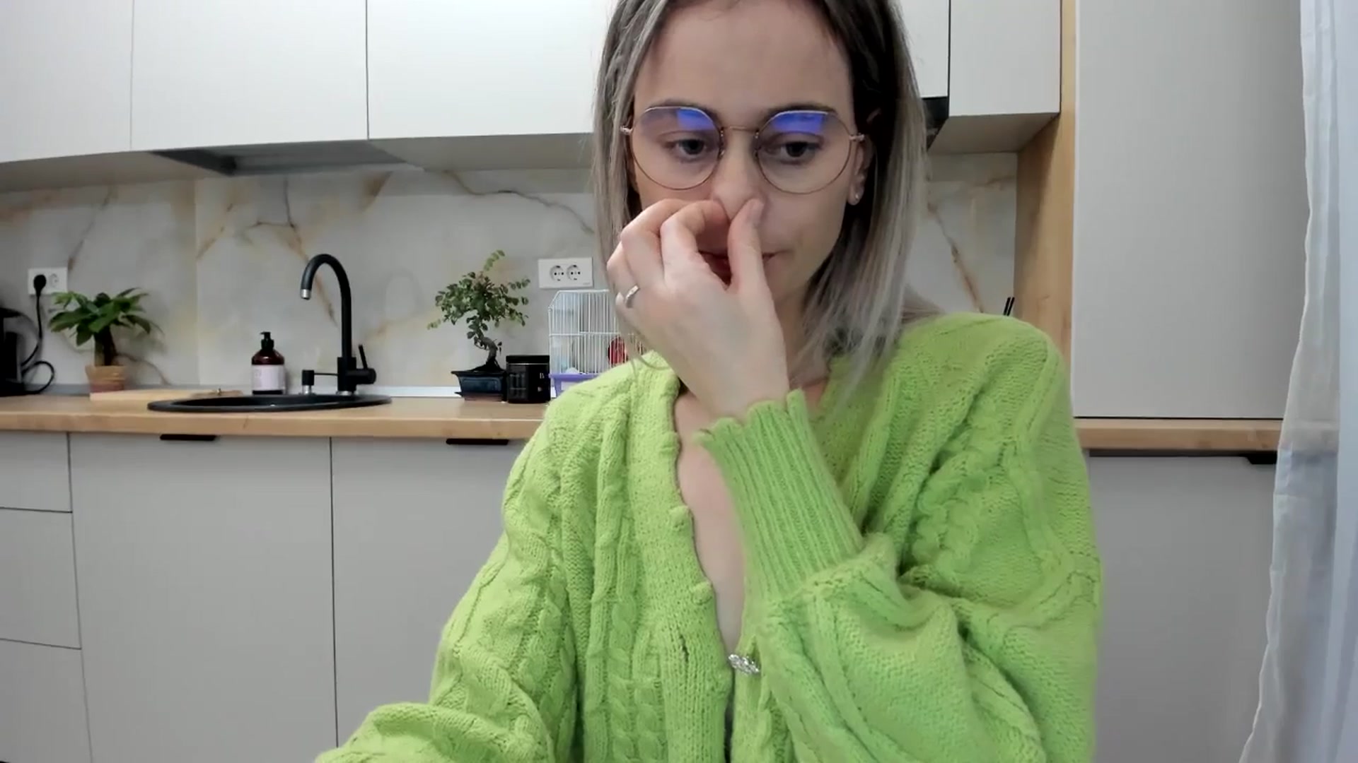 Gallery image thumbnail from DebbyPaige's myfreecams stream on, 01/13/2025, 15:34 image 18 of 20