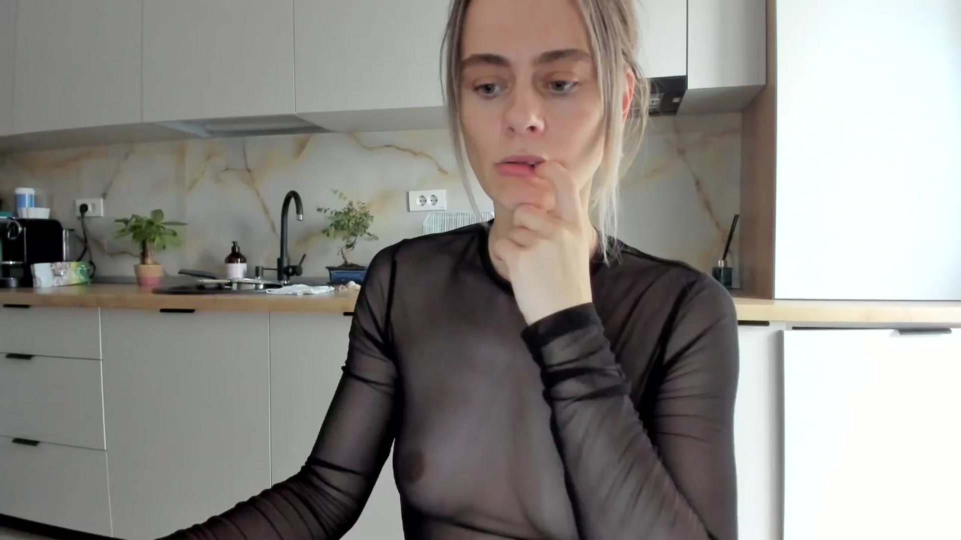 Gallery image thumbnail from DebbyPaige's myfreecams stream on, 01/15/2025, 13:42 image 18 of 20
