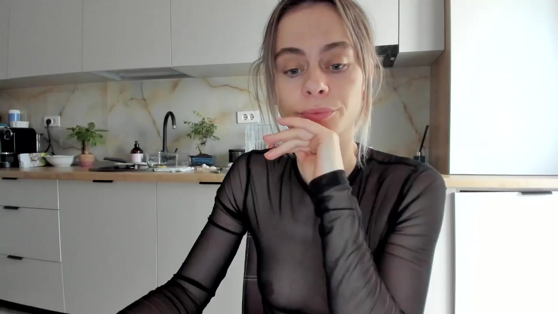 Gallery image thumbnail from DebbyPaige's myfreecams stream on, 01/15/2025, 14:16 image 6 of 20