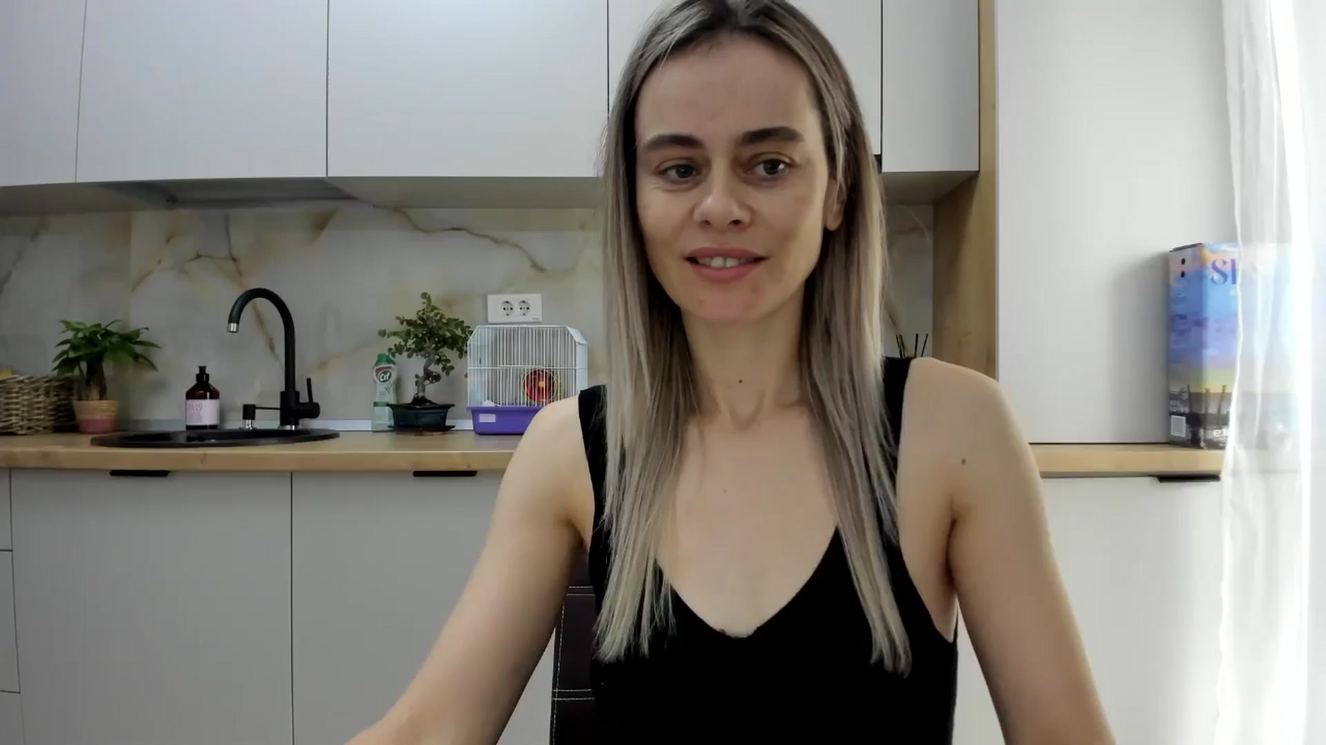 Gallery image thumbnail from DebbyPaige's myfreecams stream on, 01/21/2025, 10:14 image 1 of 20