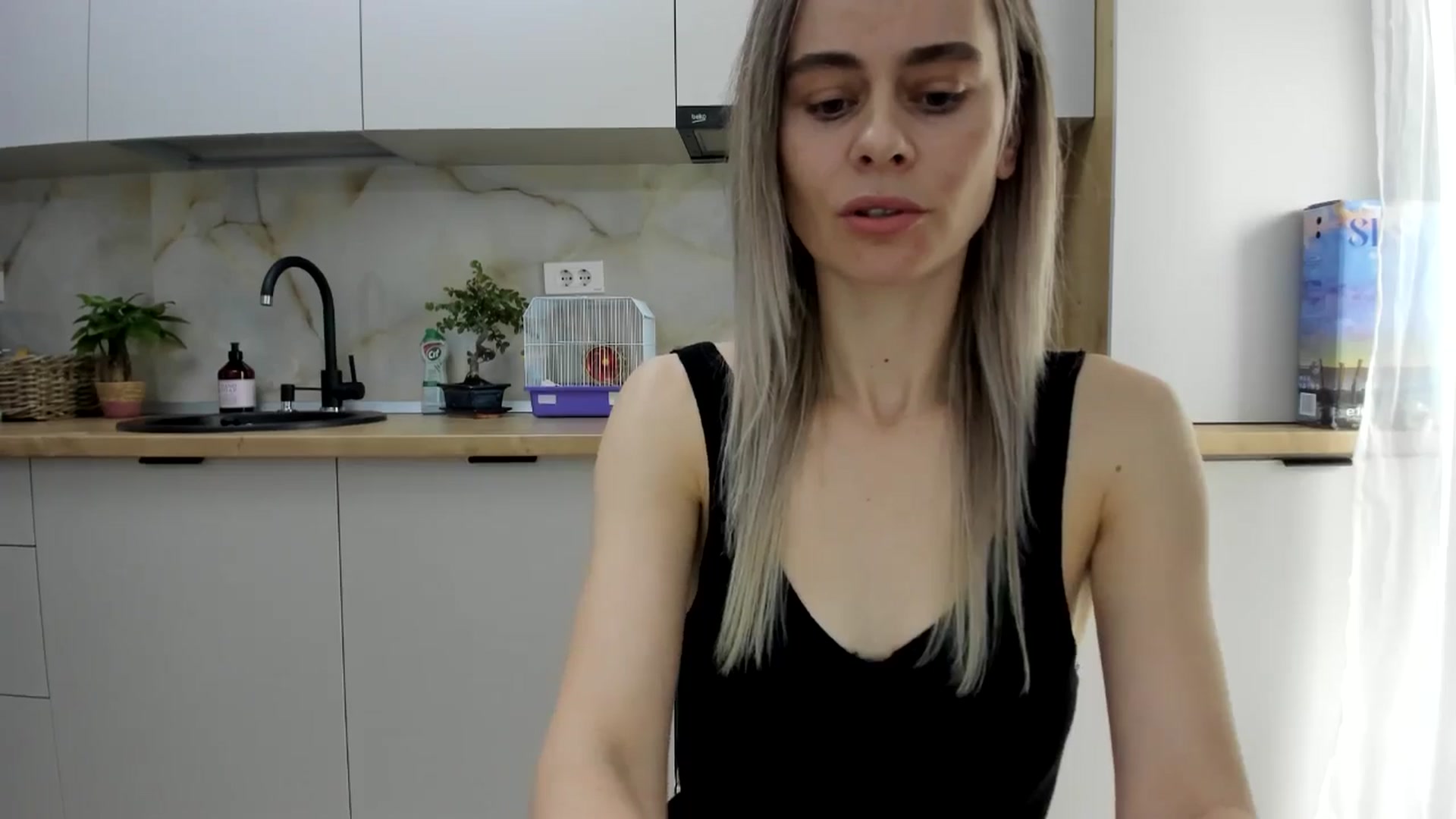 Gallery image thumbnail from DebbyPaige's myfreecams stream on, 01/21/2025, 10:14 image 5 of 20