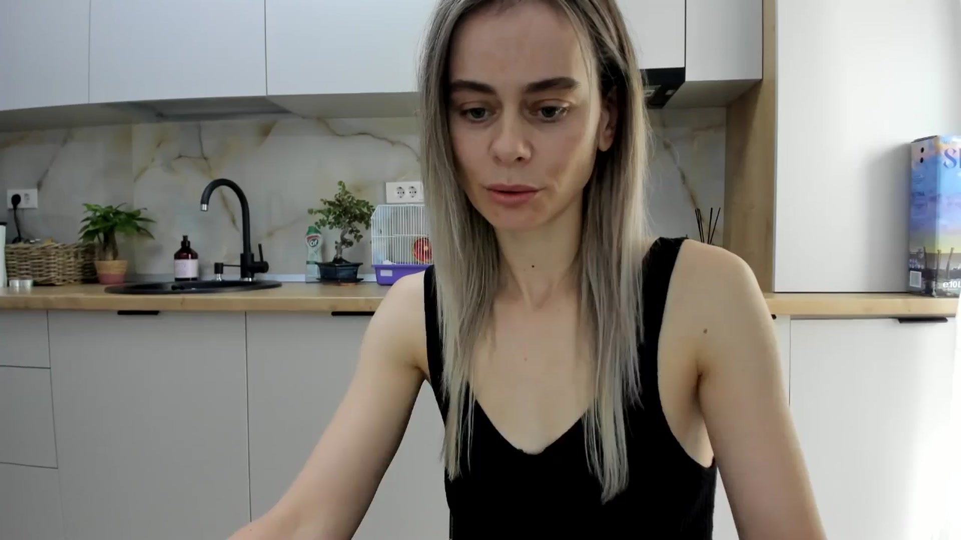 Gallery image thumbnail from DebbyPaige's myfreecams stream on, 01/21/2025, 10:14 image 16 of 20
