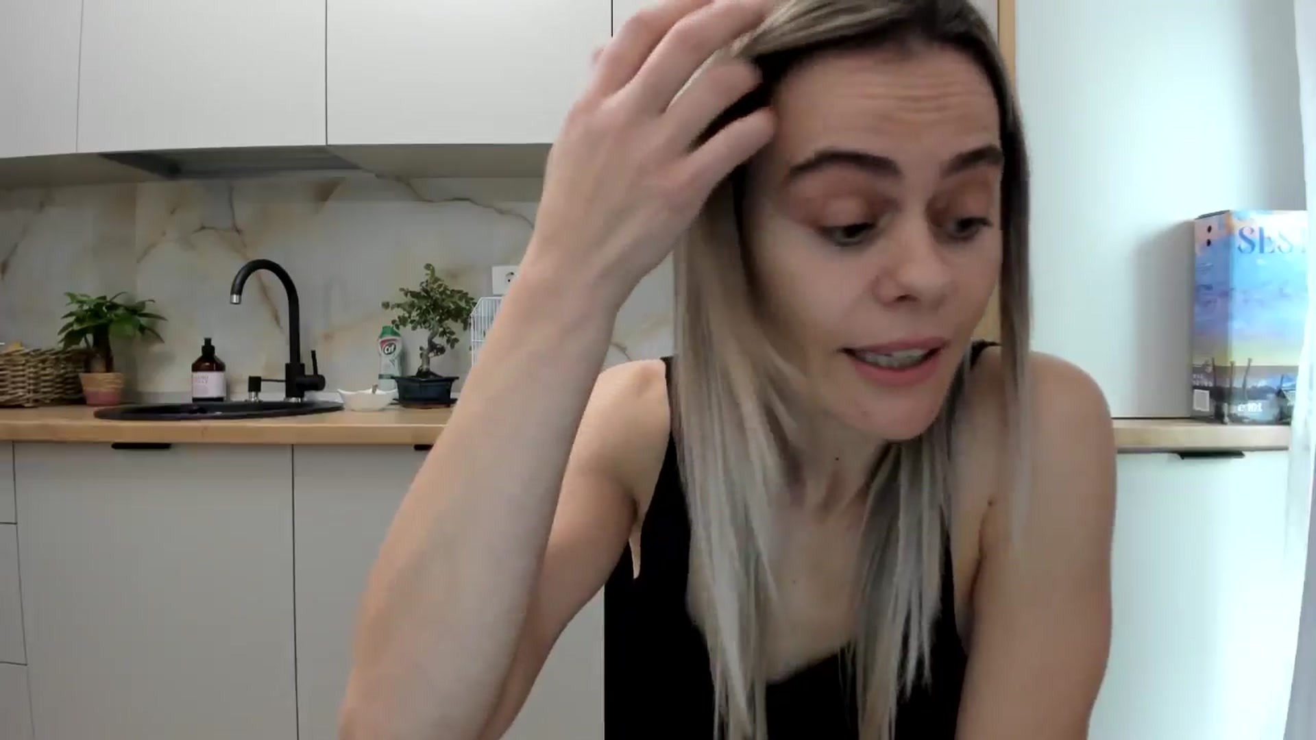 Gallery image thumbnail from DebbyPaige's myfreecams stream on, 01/21/2025, 12:59 image 9 of 20