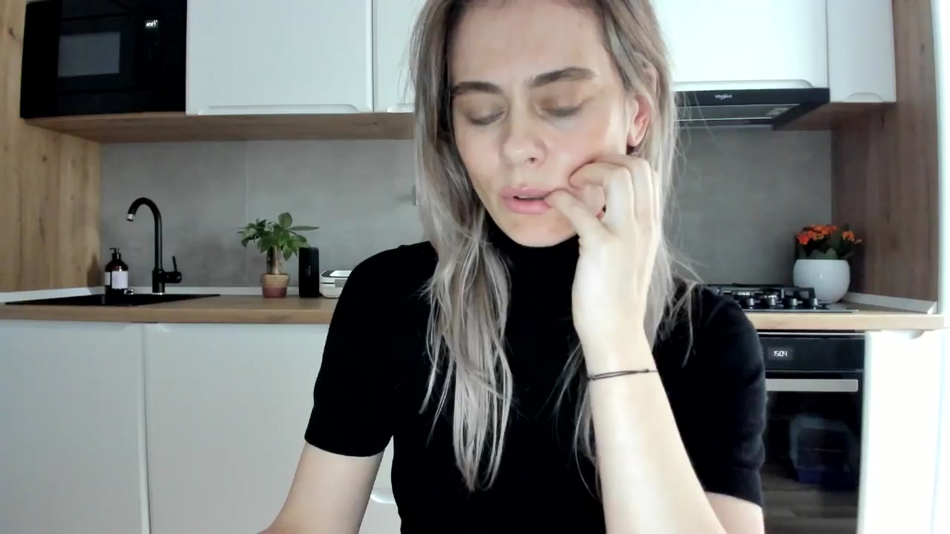 Gallery image thumbnail from DebbyPaige's myfreecams stream on, 01/31/2025, 13:13 image 18 of 20