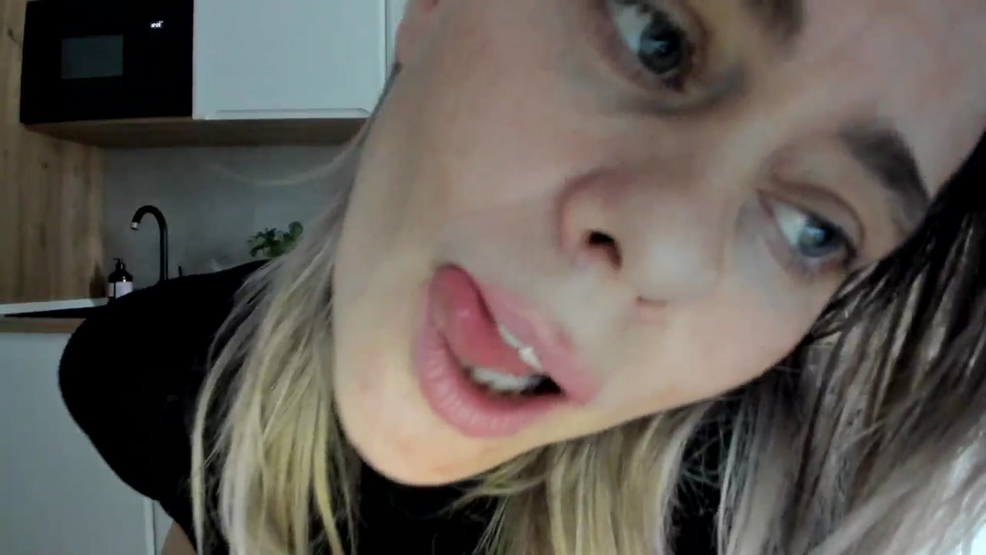 Gallery image thumbnail from DebbyPaige's myfreecams stream on, 01/31/2025, 13:13 image 17 of 20
