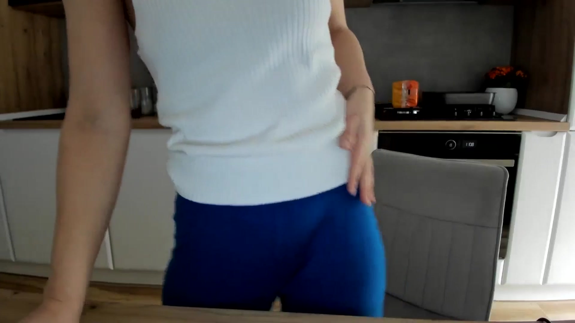 Gallery image thumbnail from DebbyPaige's myfreecams stream on, 02/04/2025, 09:27 image 13 of 20