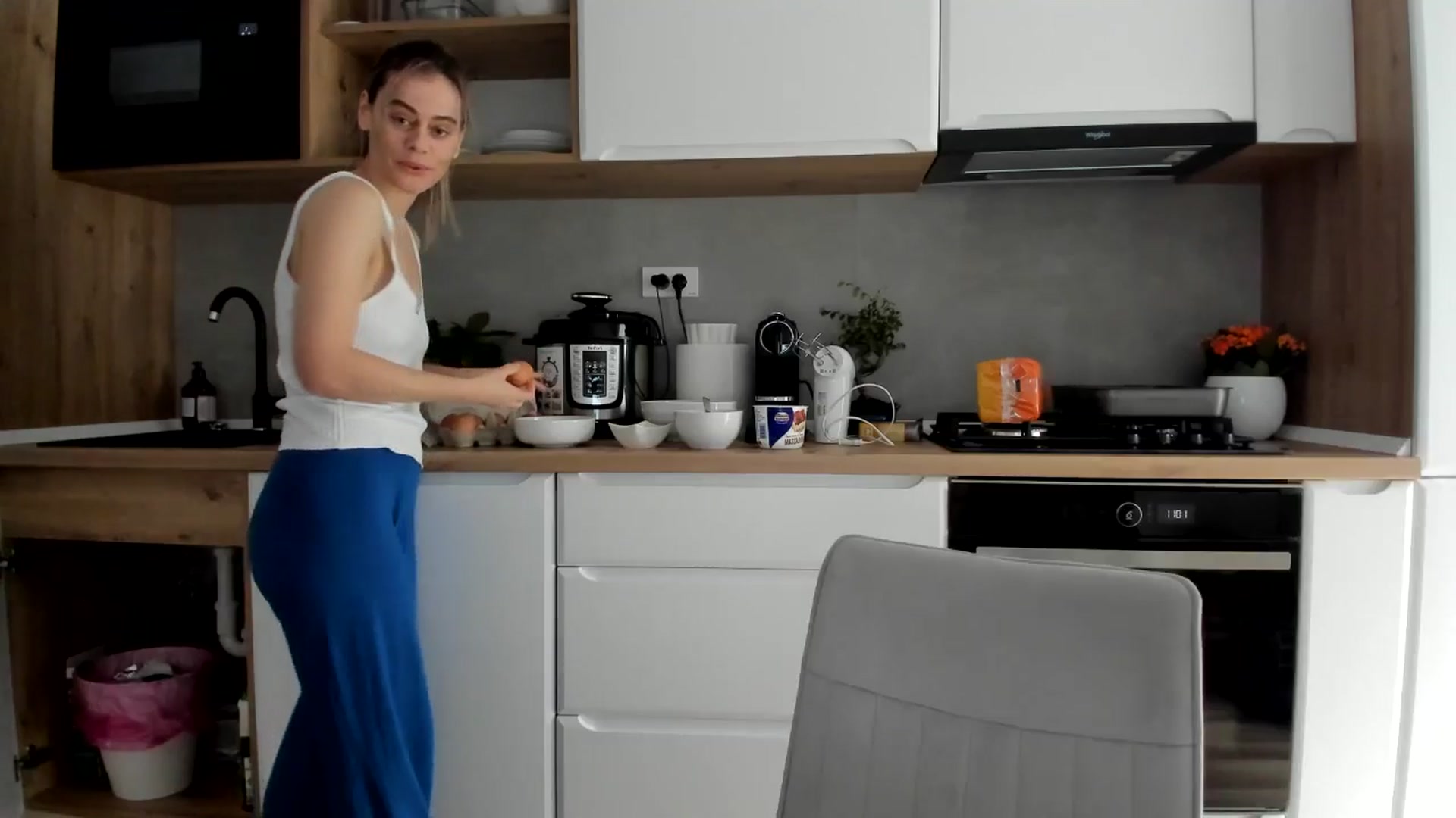 Gallery image thumbnail from DebbyPaige's myfreecams stream on, 02/04/2025, 09:27 image 9 of 20