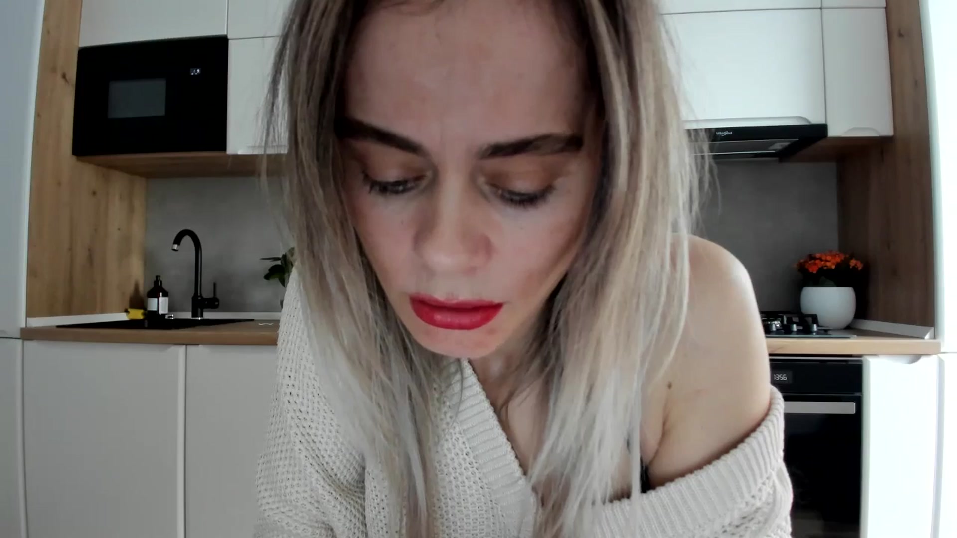 Gallery image thumbnail from DebbyPaige's myfreecams stream on, 02/05/2025, 12:44 image 13 of 20