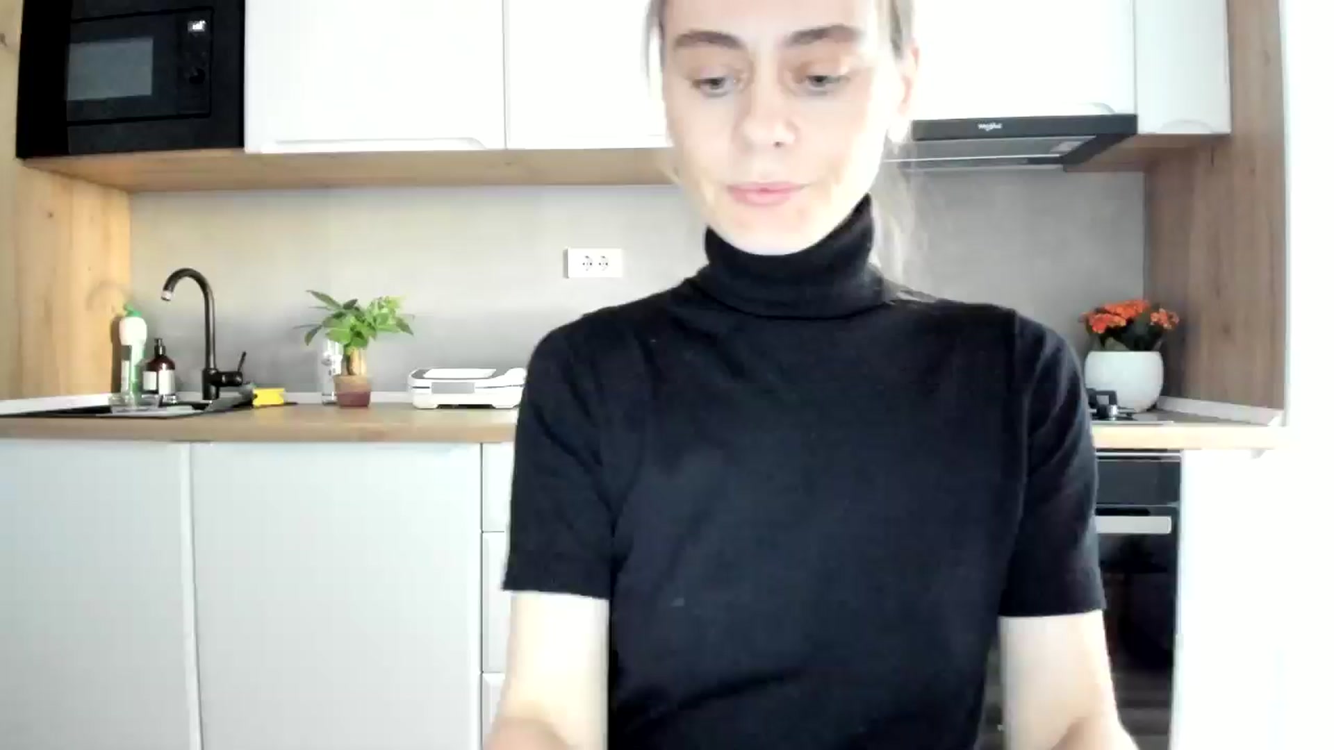 Gallery image thumbnail from DebbyPaige's myfreecams stream on, 02/06/2025, 14:36 image 16 of 20