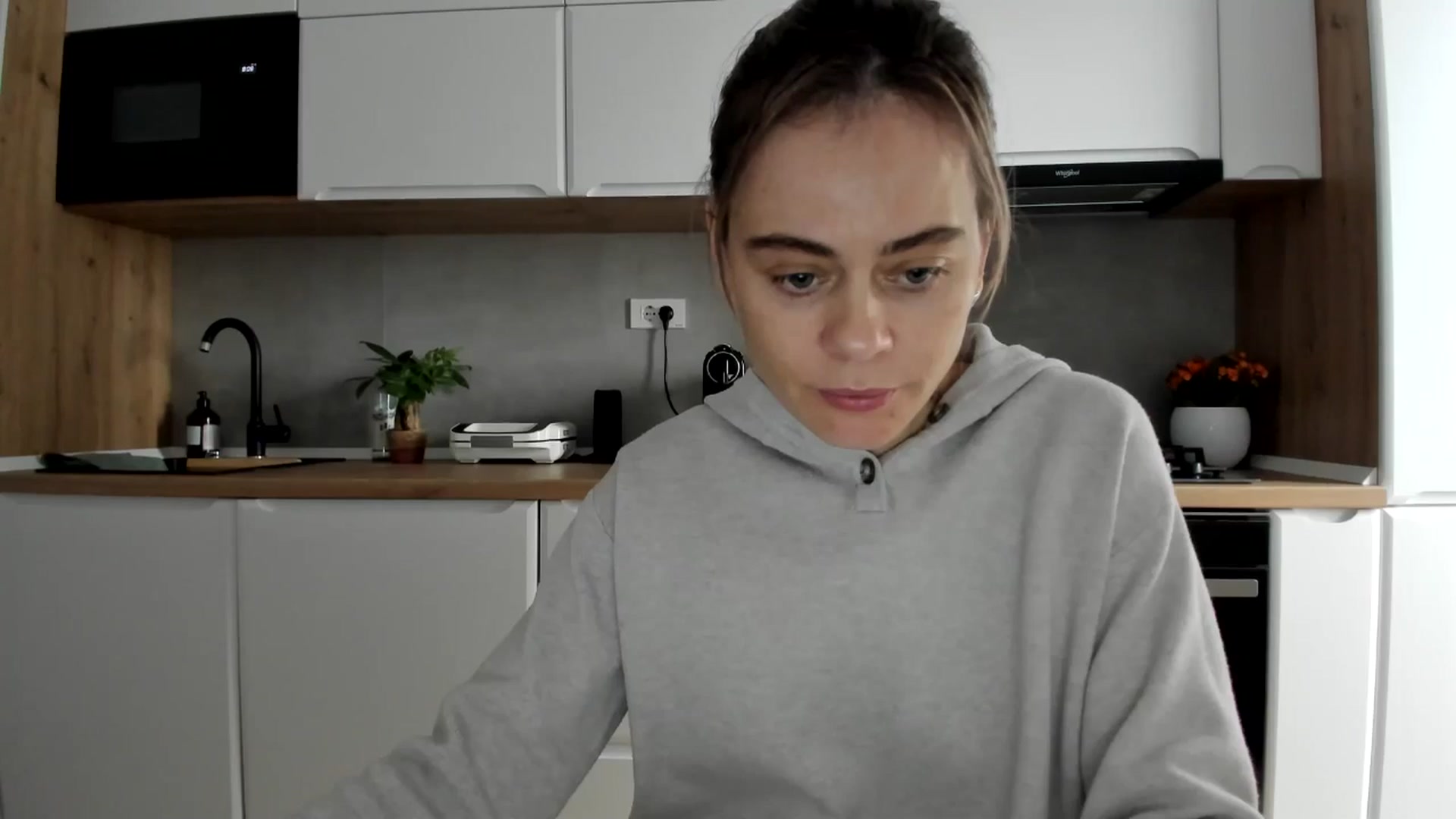Gallery image thumbnail from DebbyPaige's myfreecams stream on, 02/07/2025, 09:24 image 17 of 20