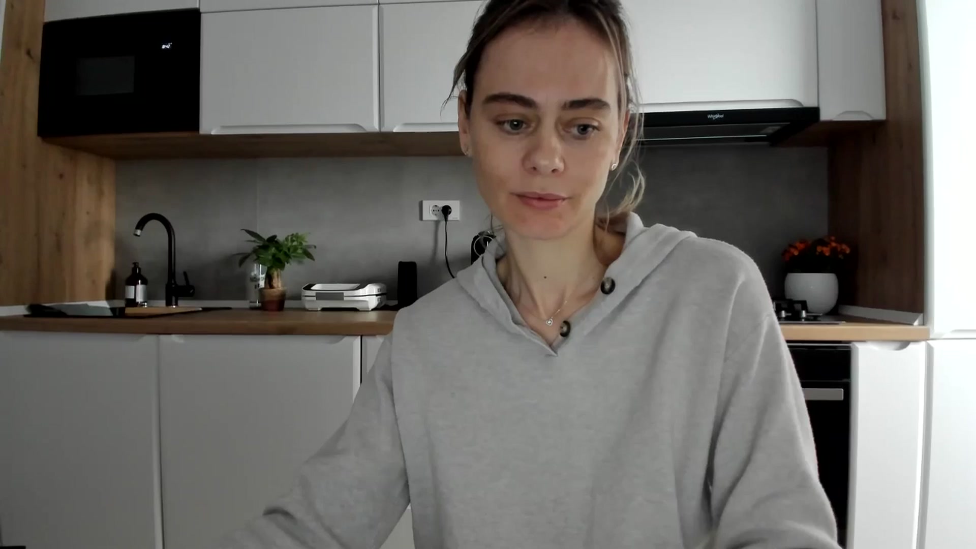 Gallery image thumbnail from DebbyPaige's myfreecams stream on, 02/07/2025, 09:54 image 11 of 20