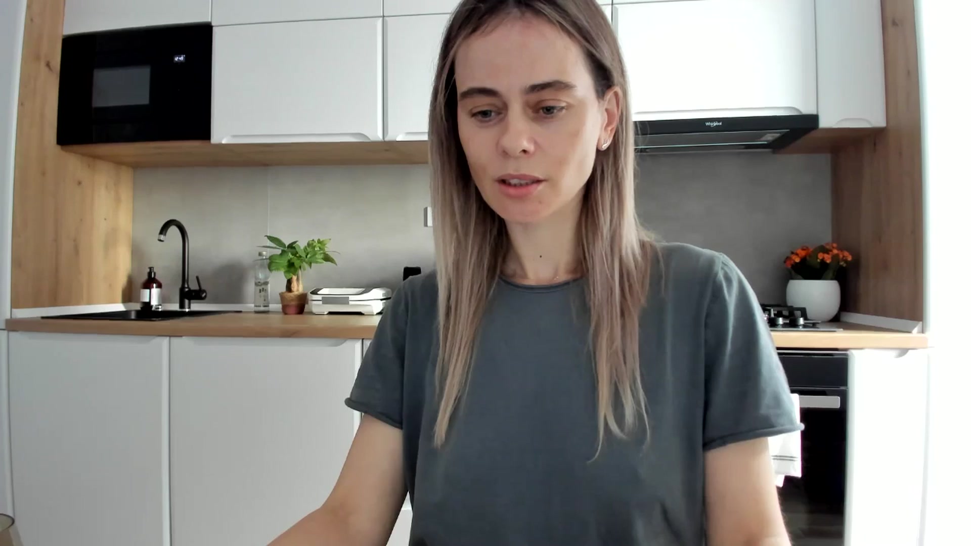 Gallery image thumbnail from DebbyPaige's myfreecams stream on, 02/07/2025, 14:38 image 7 of 20