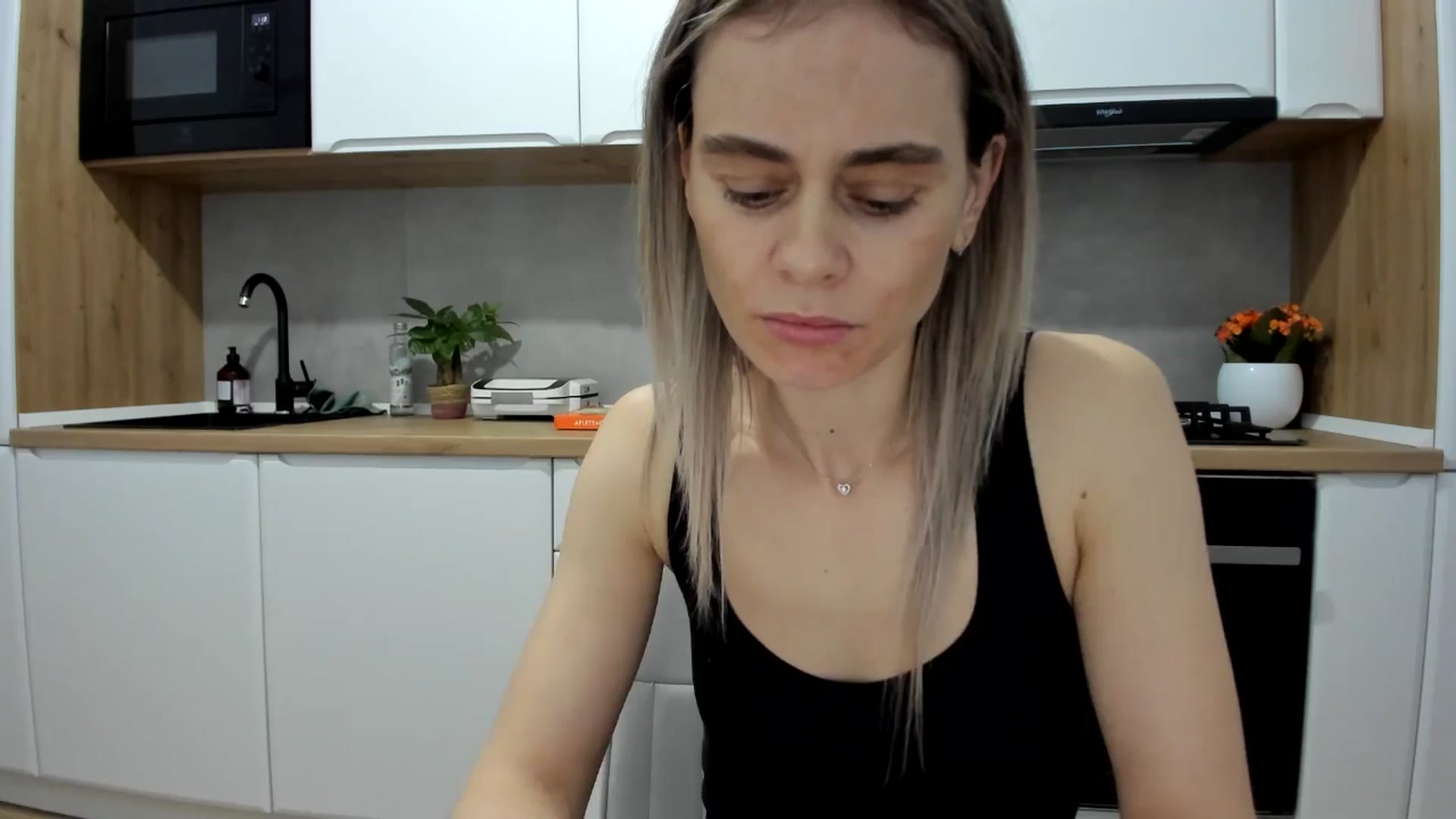 Gallery image thumbnail from DebbyPaige's myfreecams stream on, 02/07/2025, 21:55 image 20 of 20