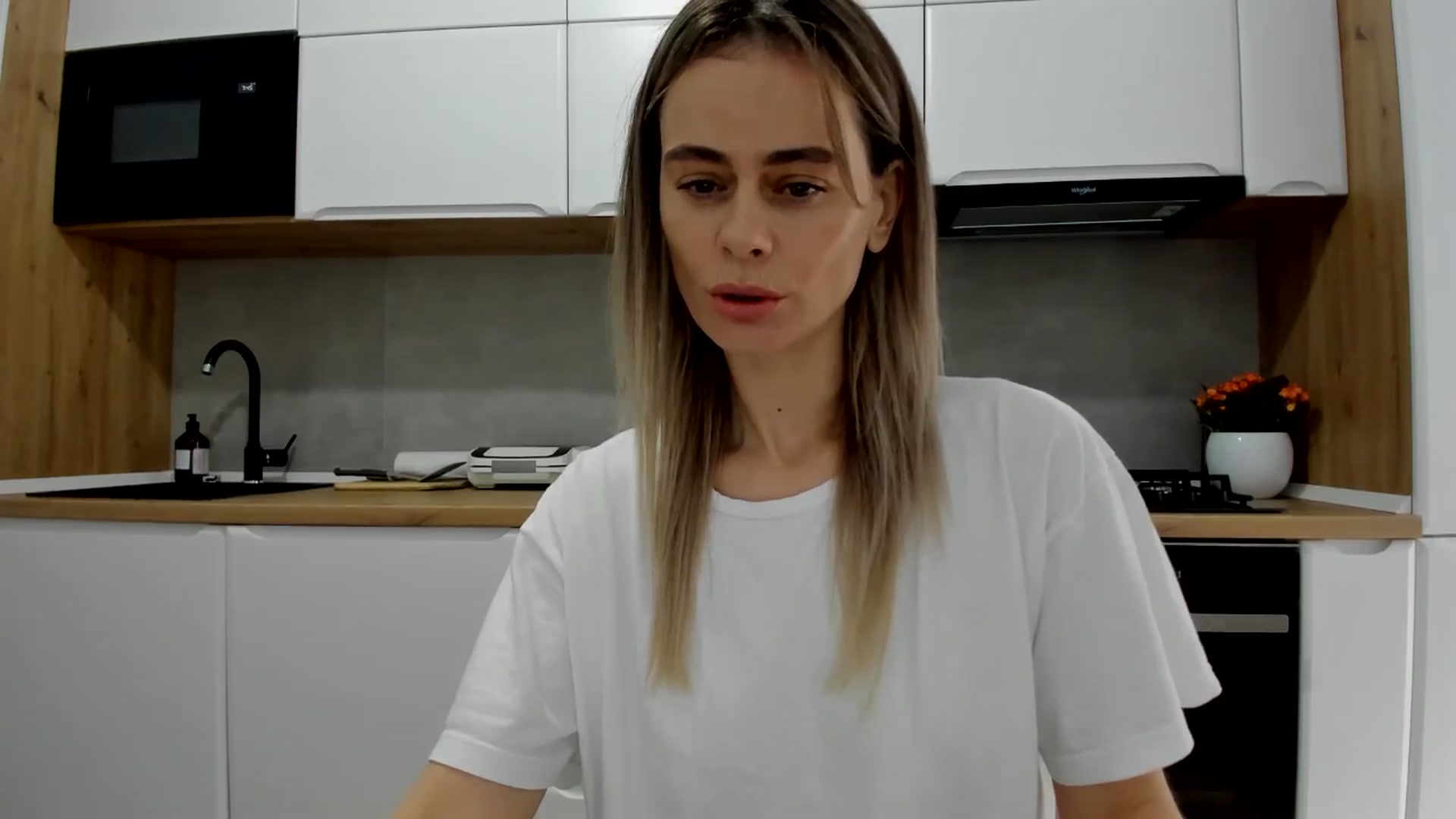 Gallery image thumbnail from DebbyPaige's myfreecams stream on, 02/13/2025, 12:52 image 2 of 20