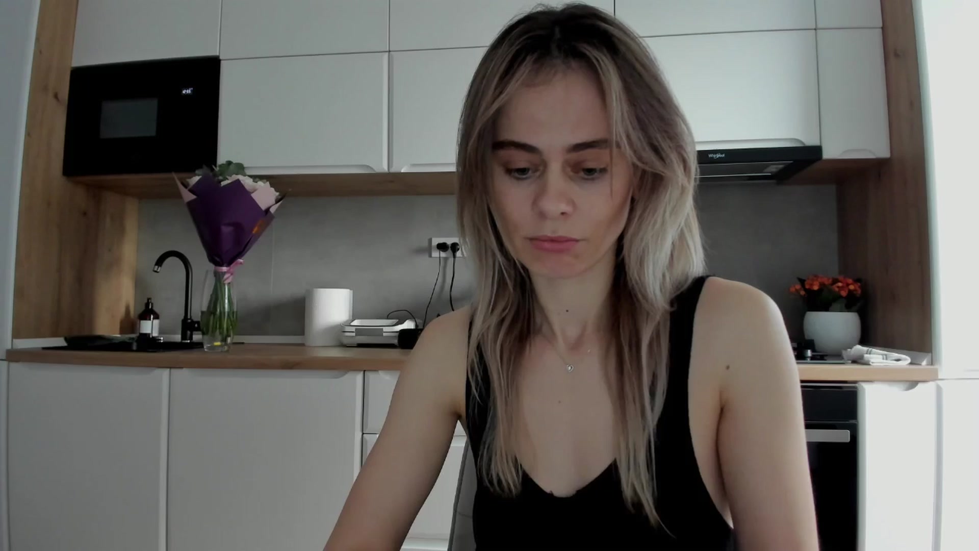 Gallery image thumbnail from DebbyPaige's myfreecams stream on, 02/14/2025, 14:50 image 8 of 20