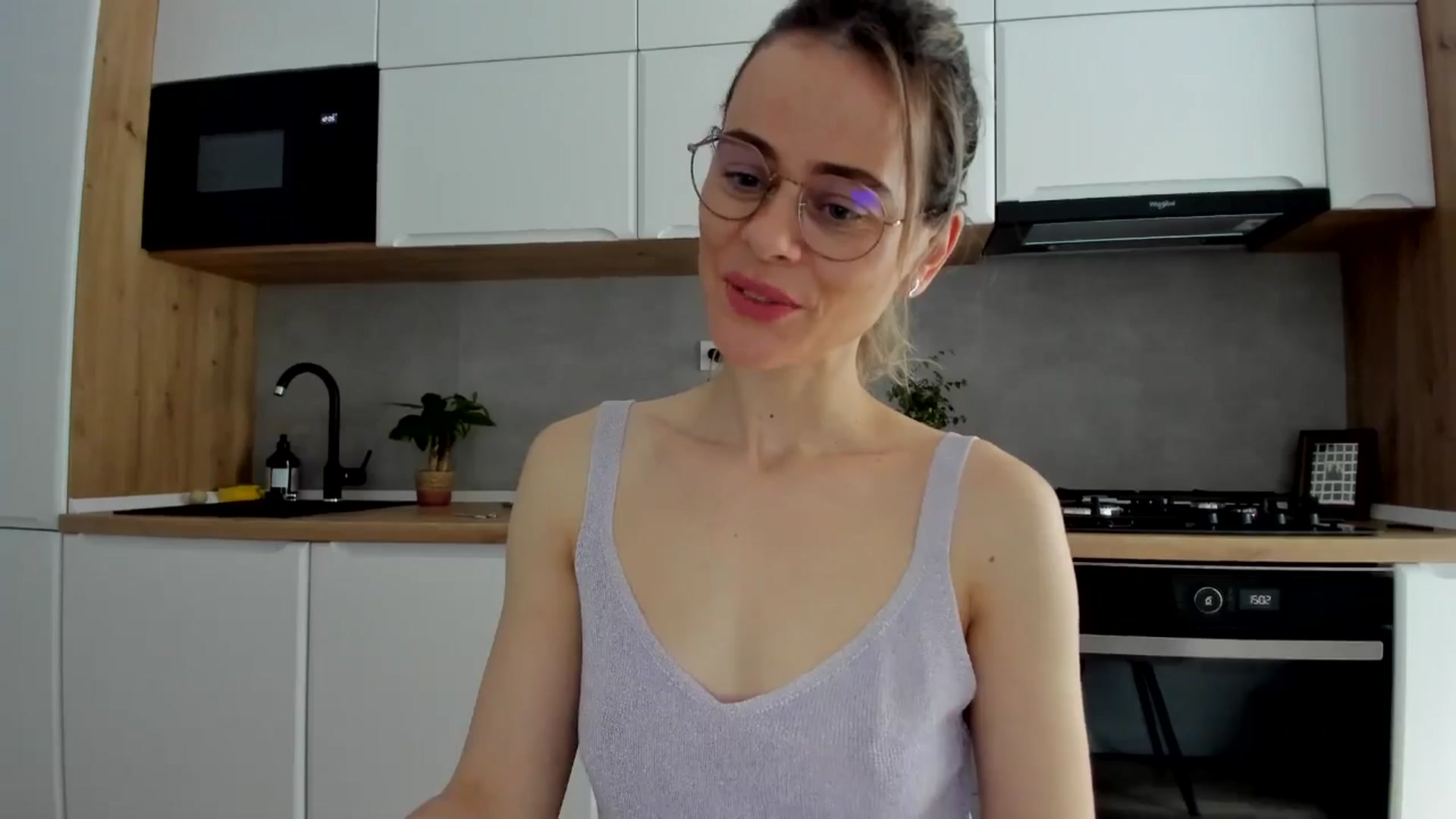 Gallery image thumbnail from DebbyPaige's myfreecams stream on, 02/19/2025, 13:14 image 19 of 20