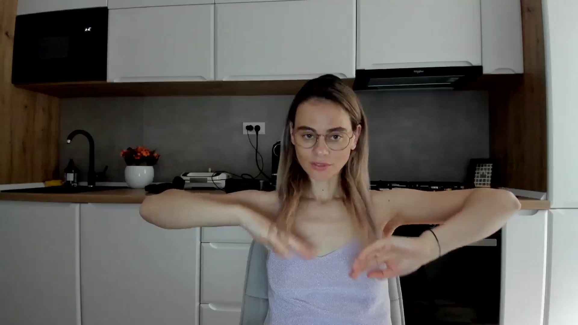 Gallery image thumbnail from DebbyPaige's myfreecams stream on, 02/19/2025, 15:28 image 4 of 20