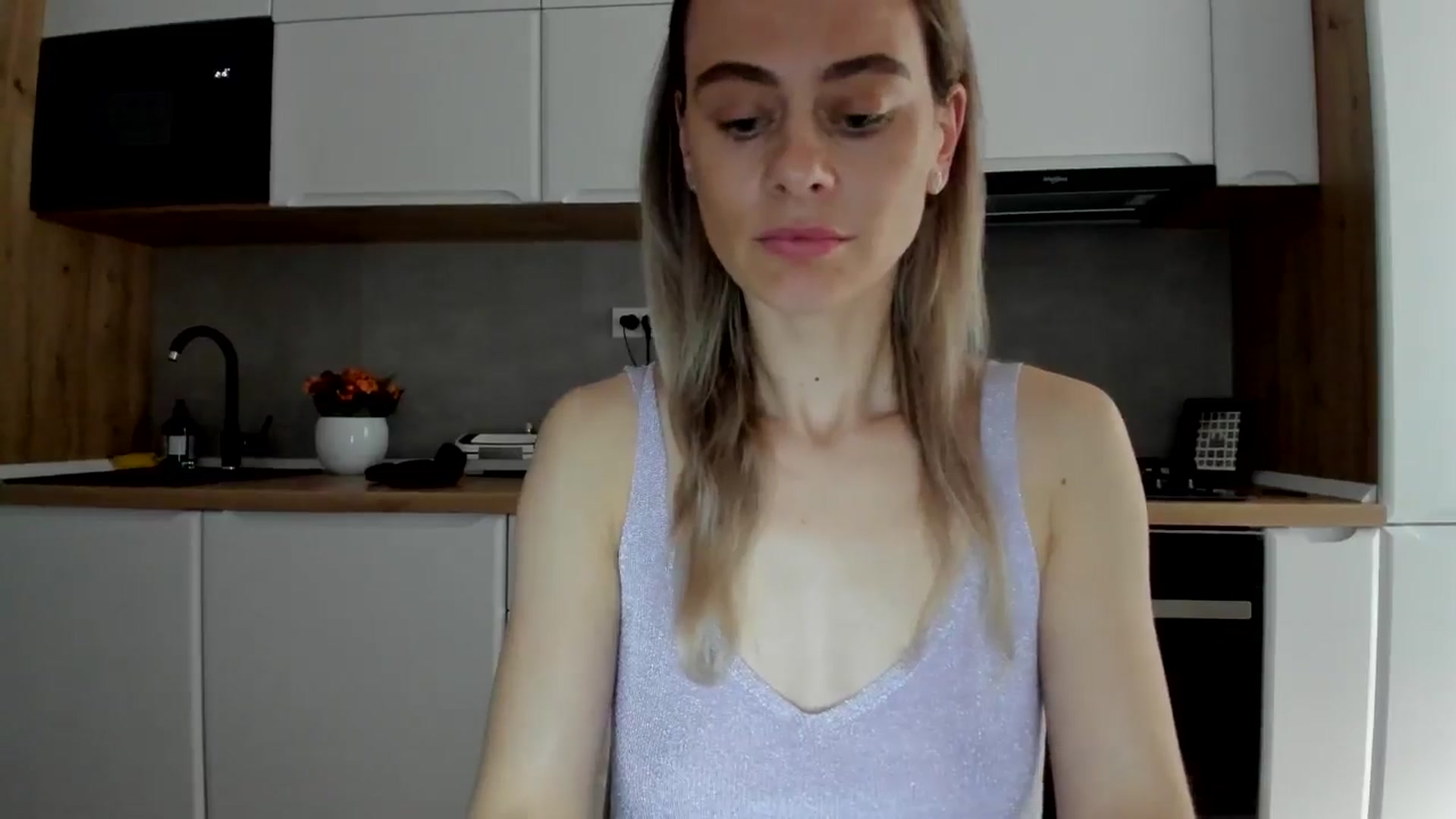 Gallery image thumbnail from DebbyPaige's myfreecams stream on, 02/19/2025, 15:28 image 2 of 20