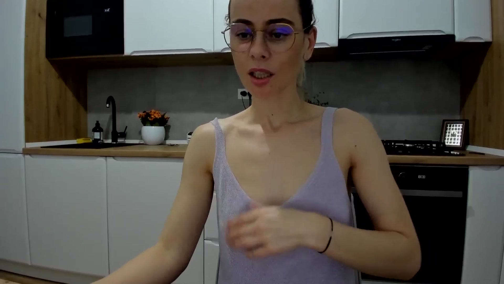 Gallery image thumbnail from DebbyPaige's myfreecams stream on, 02/19/2025, 16:13 image 20 of 20
